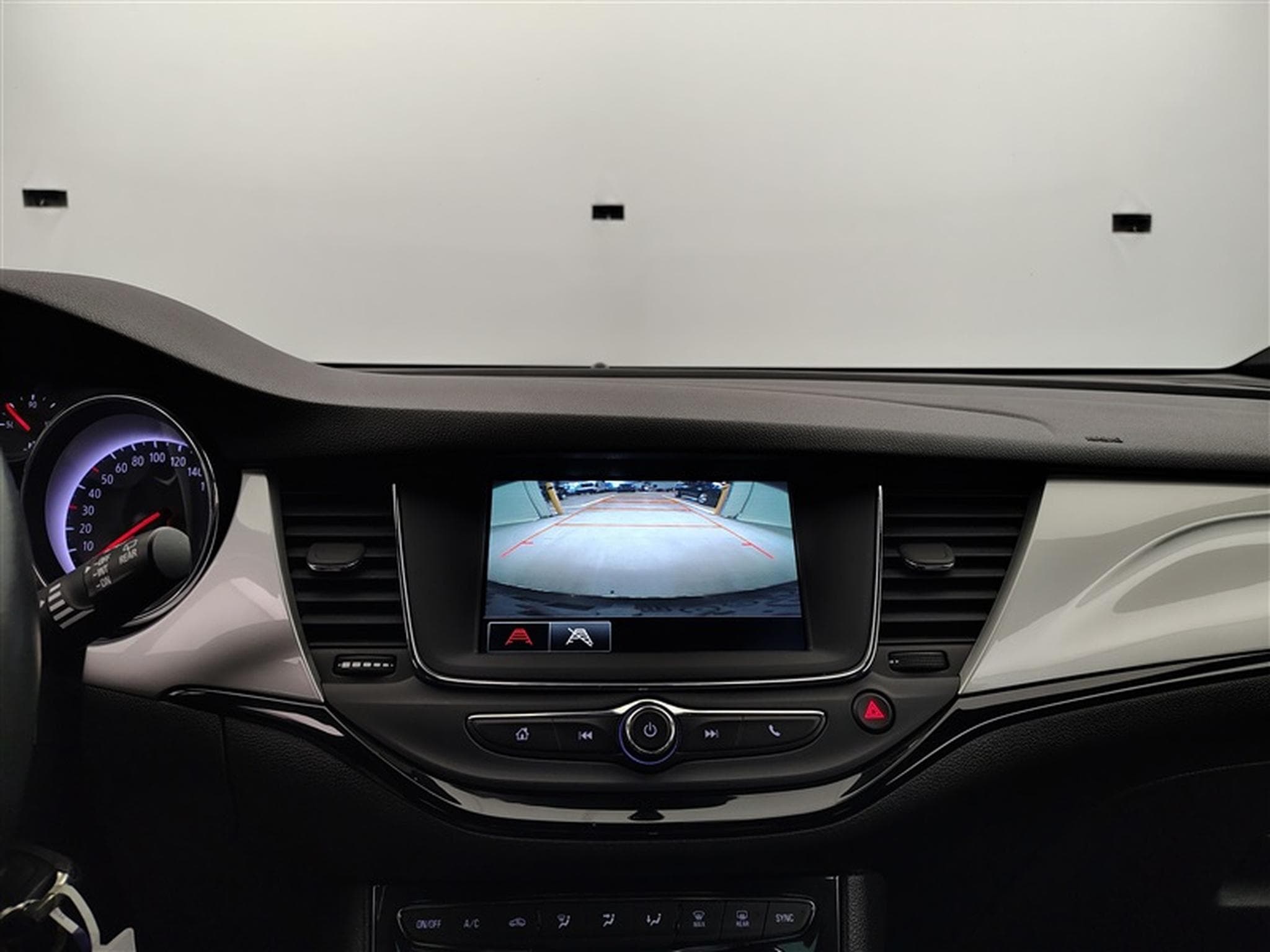 Opel Astra 1.2 Turbo GS LINE NAVI / CLIM / FULL LED (2021) - Photo 16