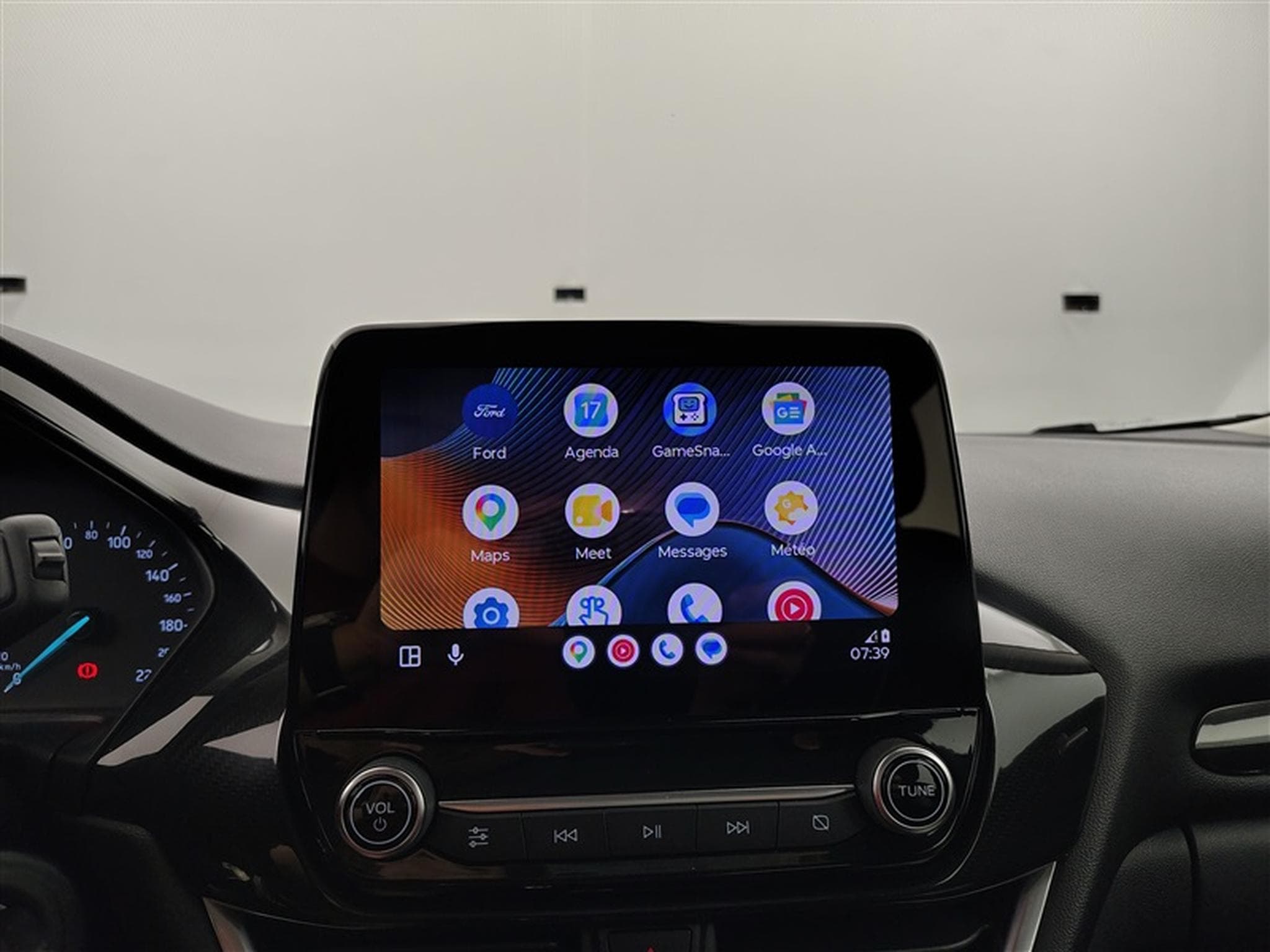Ford Puma 1.0 EcoBoost AUT. MHEV Titanium NAVI / CARPLAY (2023) - Photo 20