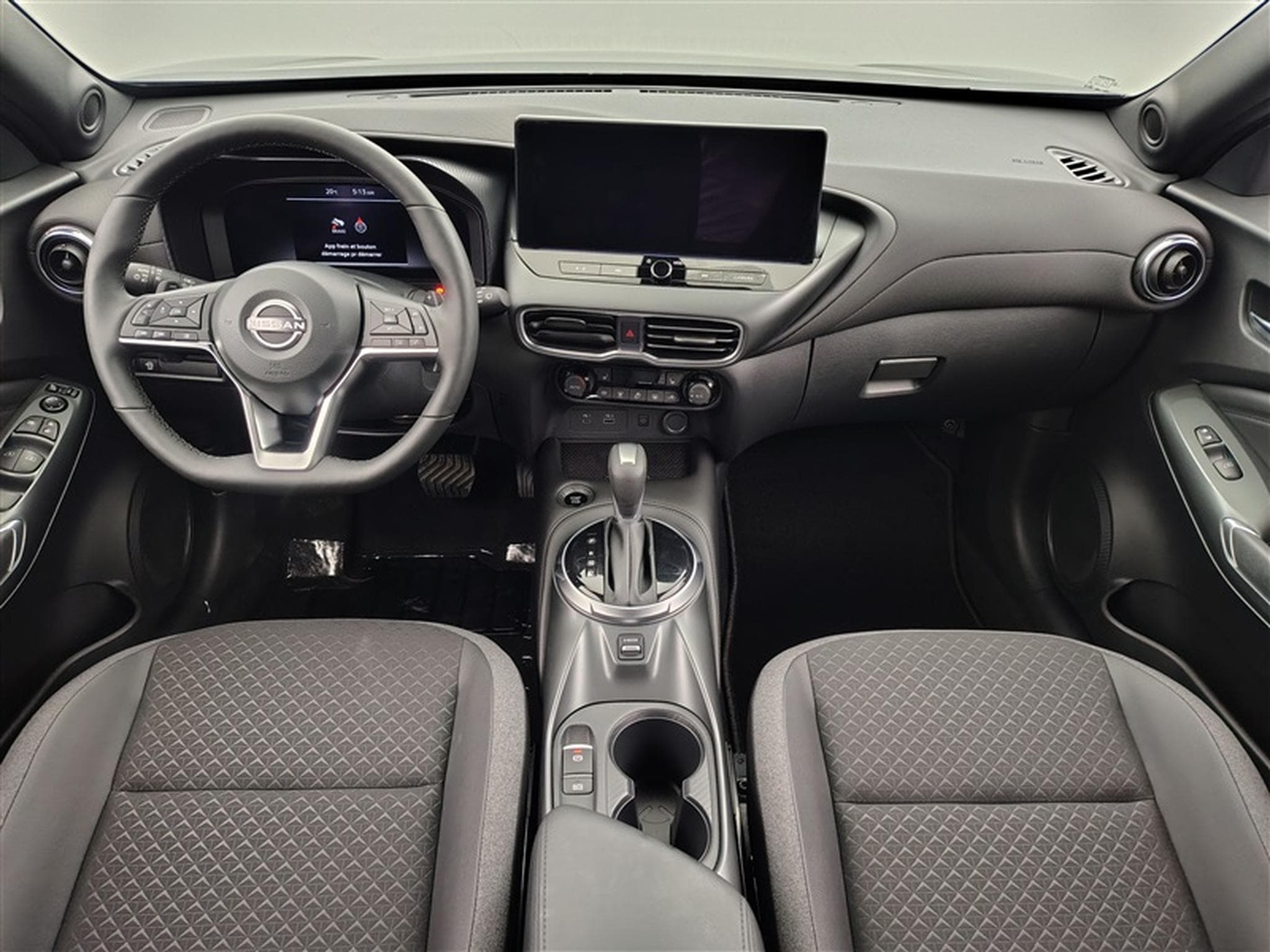 Nissan Juke 1.0 DIG-T 115cv DCT N-Connecta CARPLAY / FULL LED / CAMERA (2026) - Photo 8