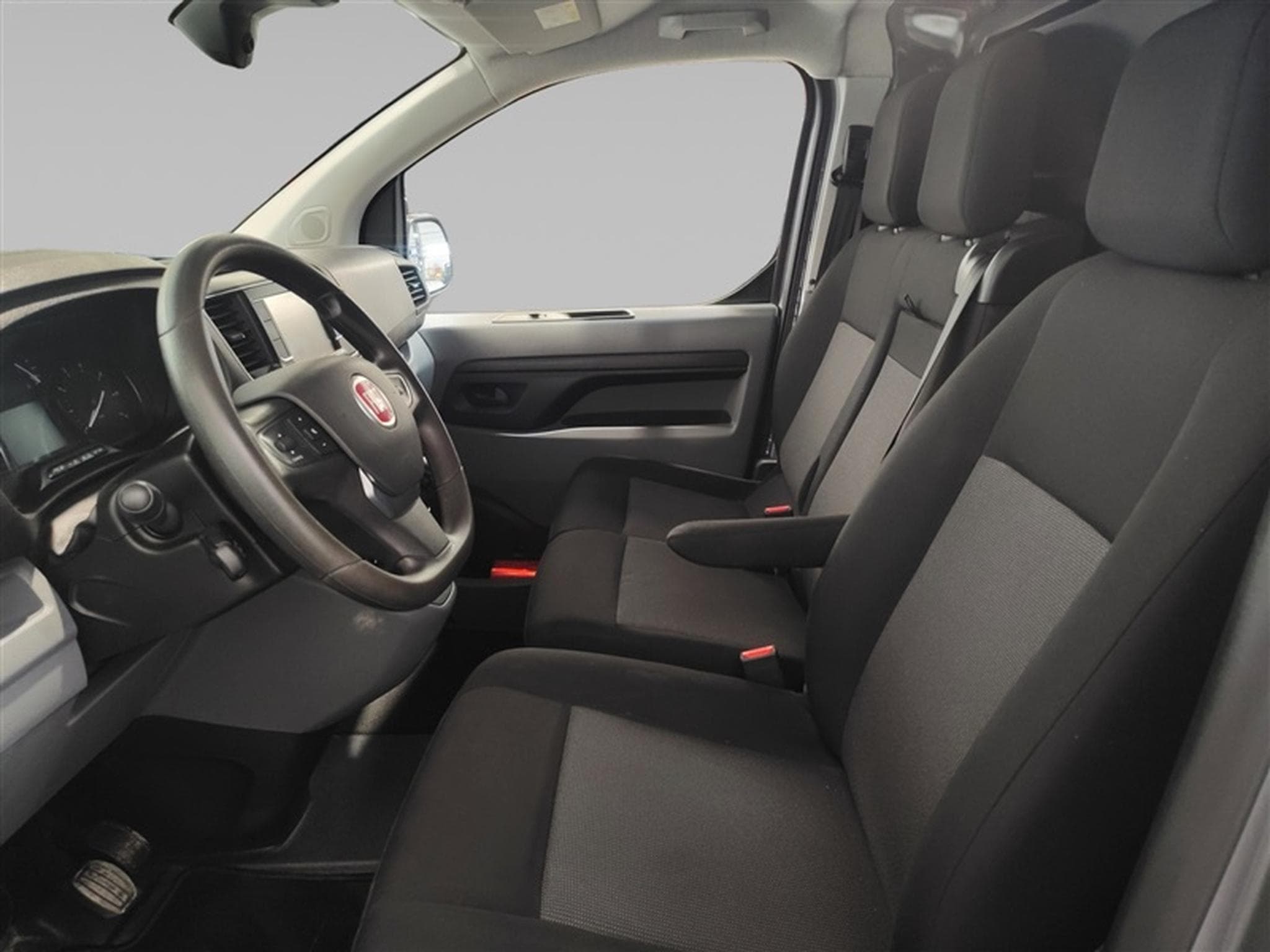 Fiat Scudo 1.5 Multijet 120cv L2 3pl. GALERIE / NAVI / PDC AR (2022) - Photo 7
