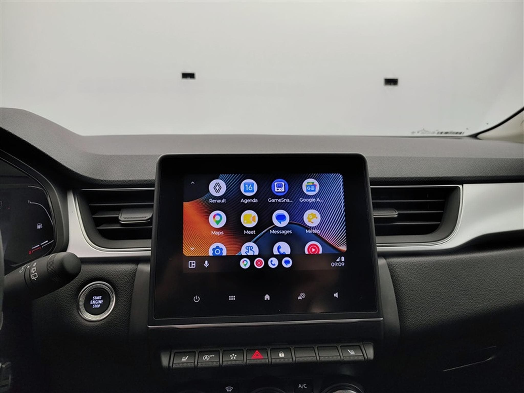Renault Captur 1.33 TCe MHEV Techno EDC GPF (2023) - Photo 20
