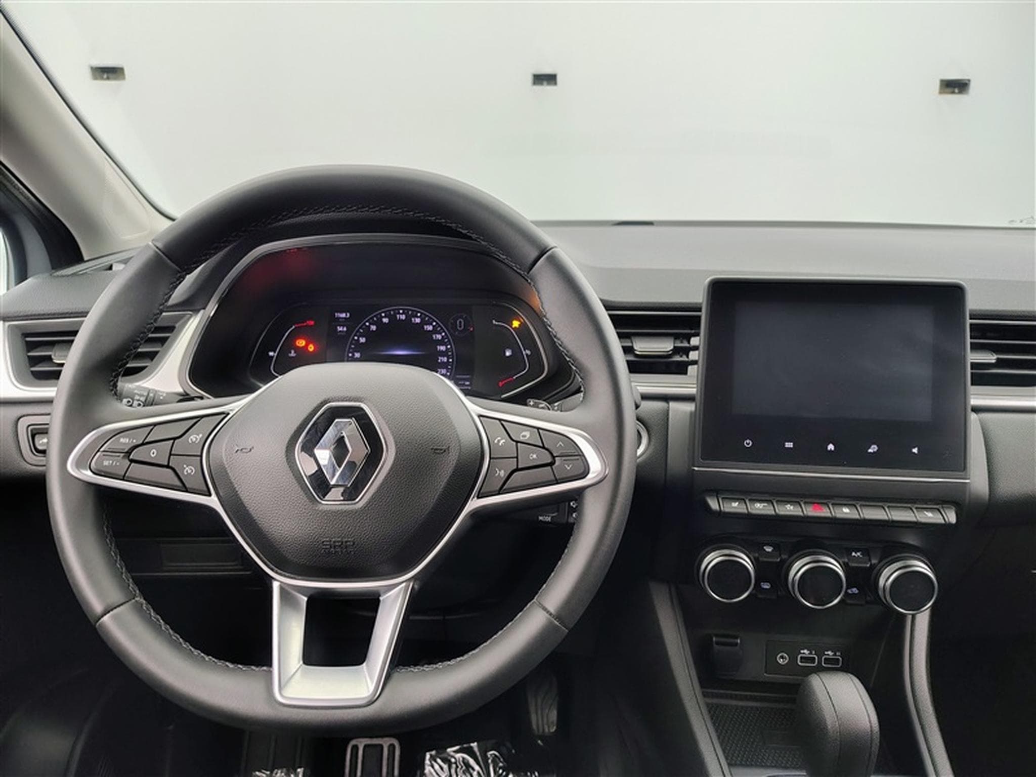 Renault Captur 1.33 TCe MHEV Techno EDC GPF (2023) - Photo 9