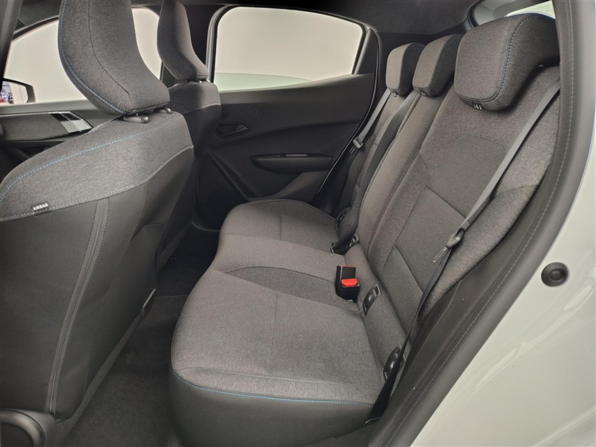 Renault Clio 1.2 TCe 115cv Evolution CARPLAY / FULL LED / CAMERA (2026) - Photo 13