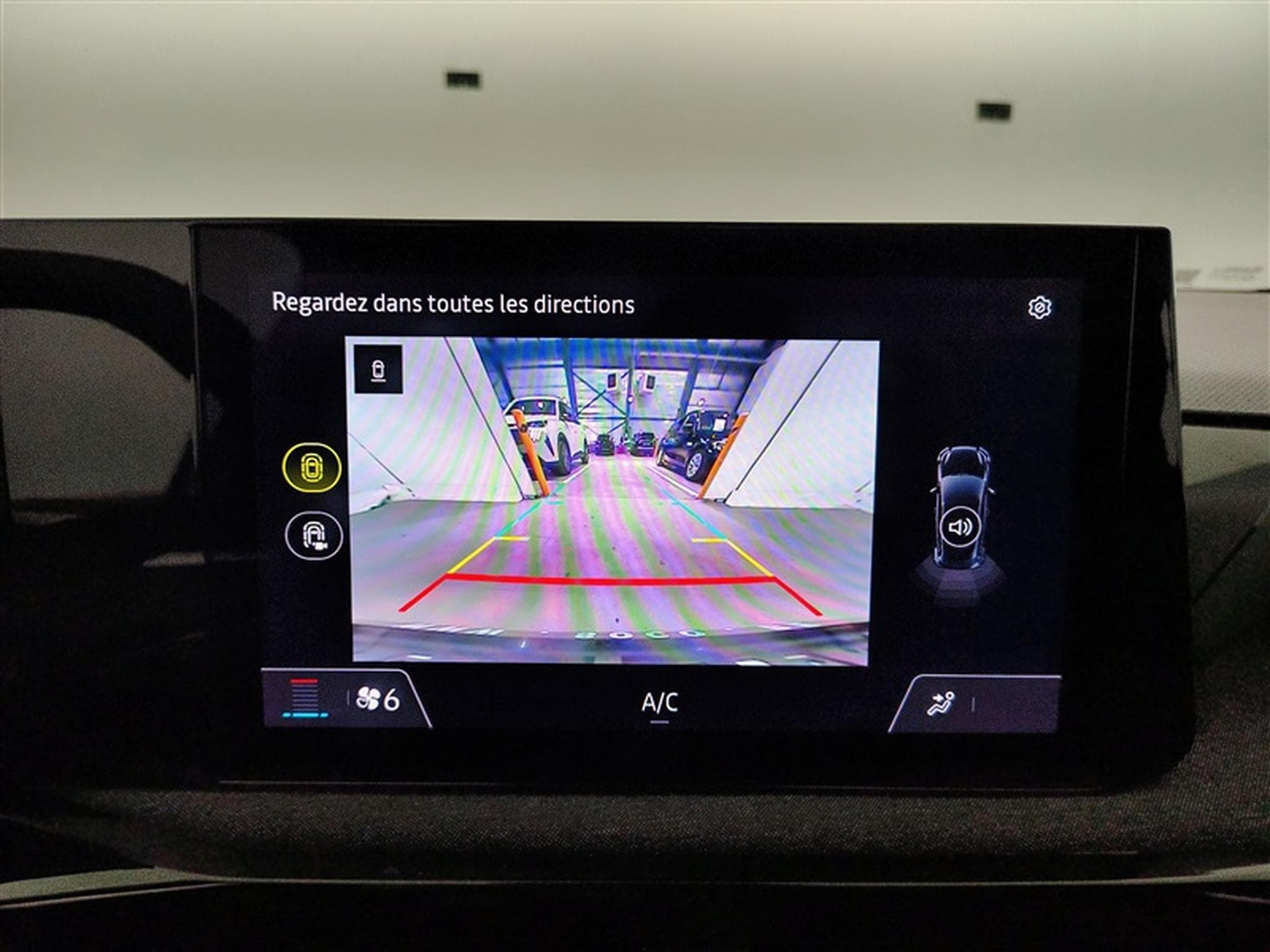 Renault Clio 1.2 TCe 115cv Evolution CARPLAY / FULL LED / CAMERA (2026) - Photo 18