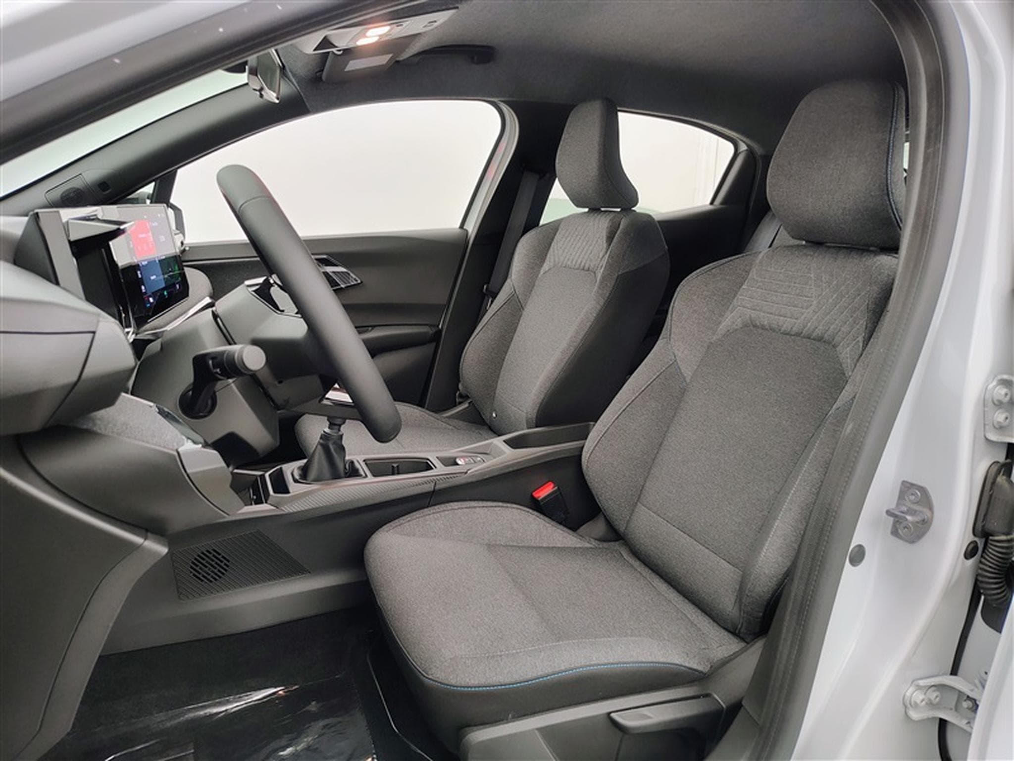 Renault Clio 1.2 TCe 115cv Evolution CARPLAY / FULL LED / CAMERA (2026) - Photo 7