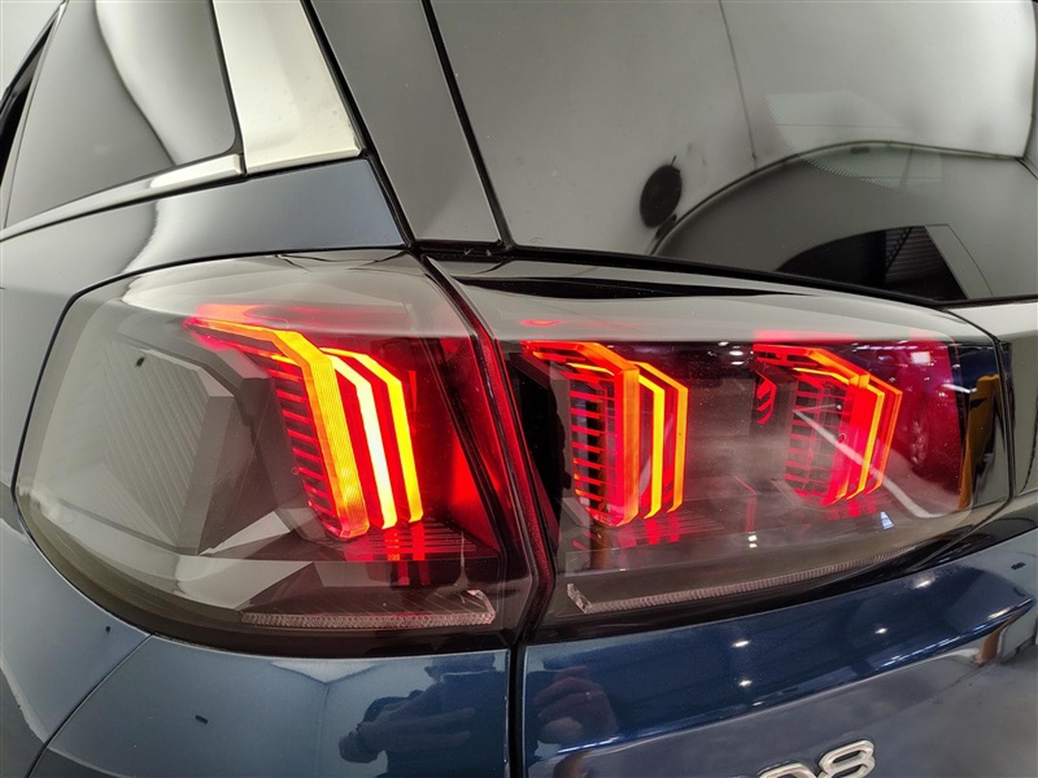 Peugeot 5008 1.2  7Pl GT-Line Navi / Led / PDC+Caméra (2023) - Foto 16
