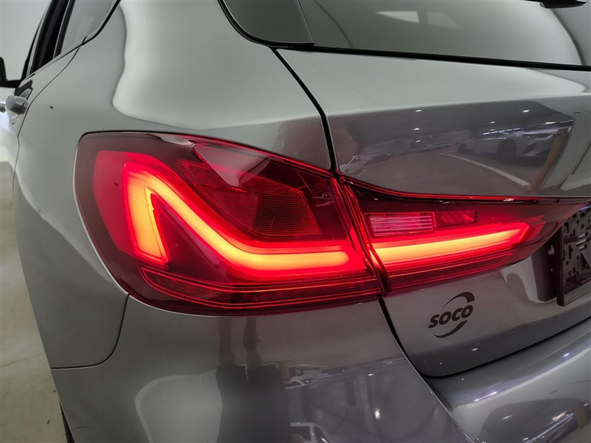 BMW 116 iA PACK M *NAVI/FULL LED/TOIT PANO/PDC AV ARR* (2023) - Foto 16