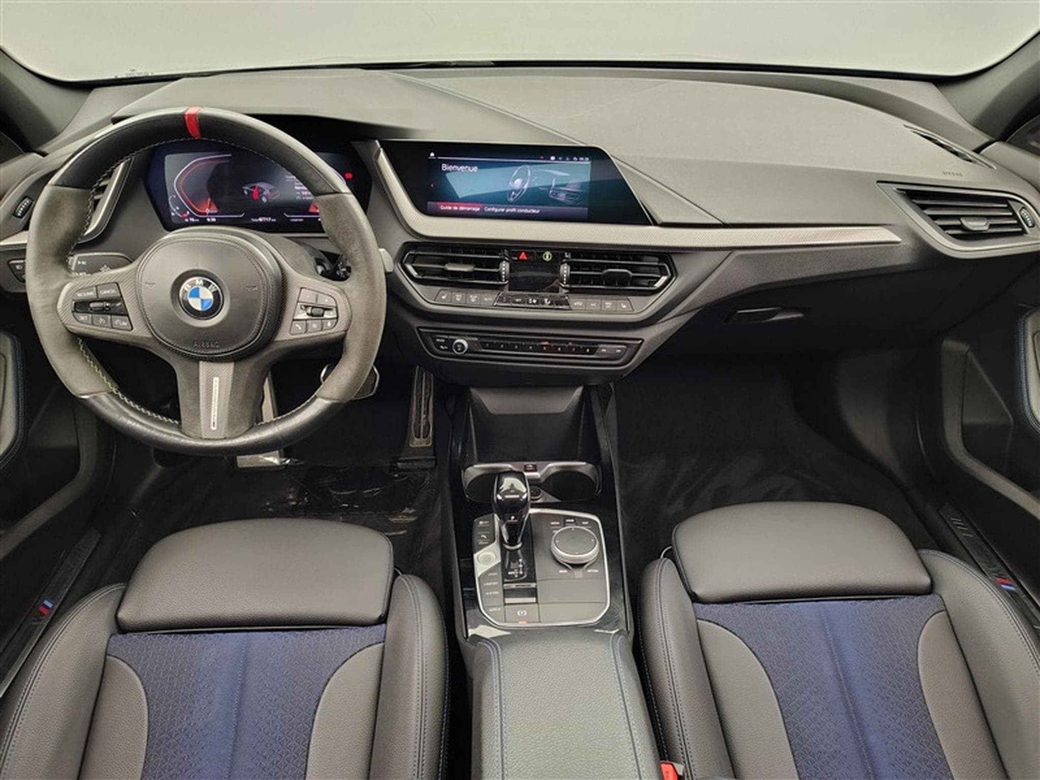 BMW 116 iA PACK M *NAVI/FULL LED/TOIT PANO/PDC AV ARR* (2023) - Foto 8