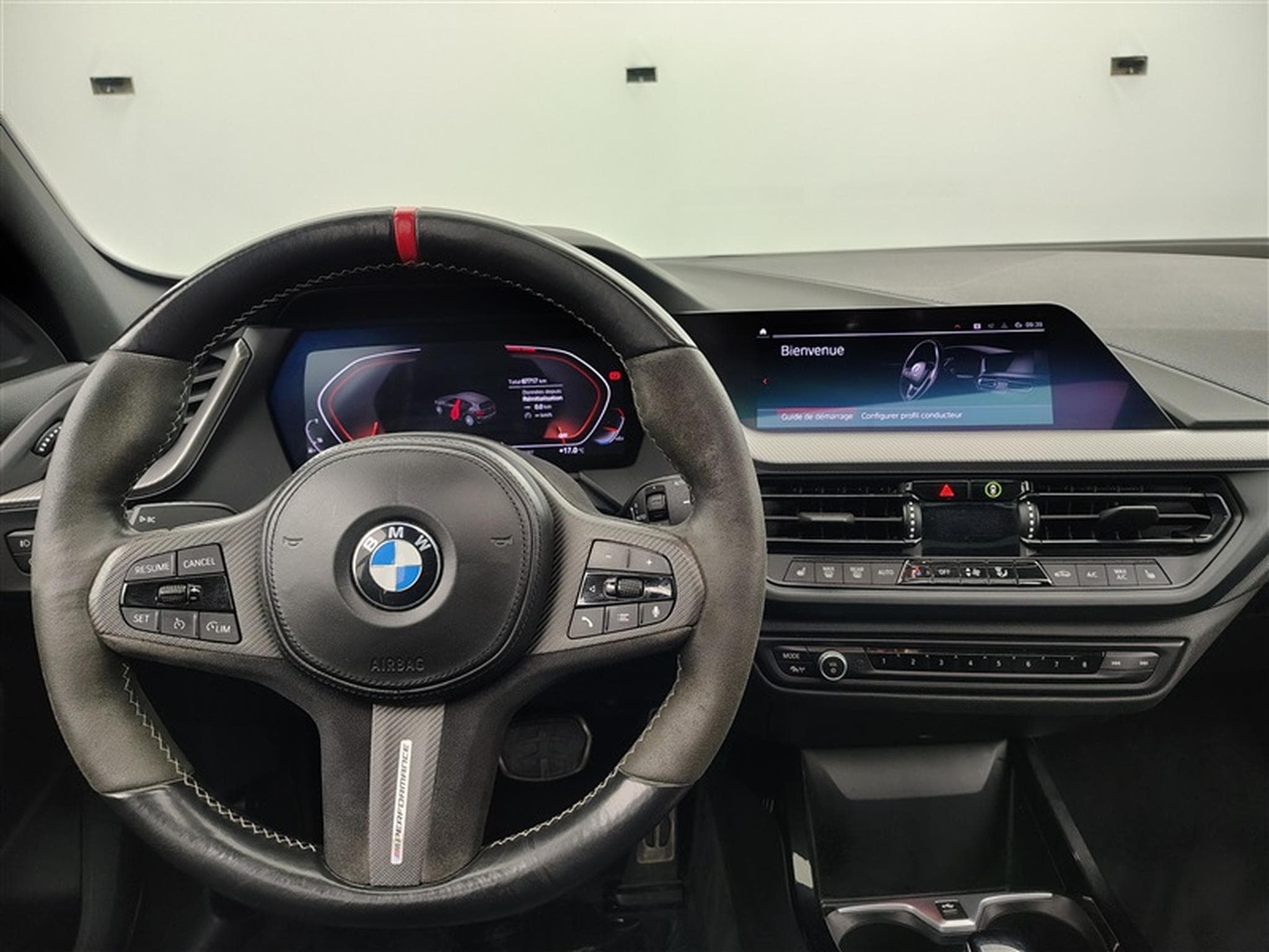 BMW 116 iA PACK M *NAVI/FULL LED/TOIT PANO/PDC AV ARR* (2023) - Foto 9