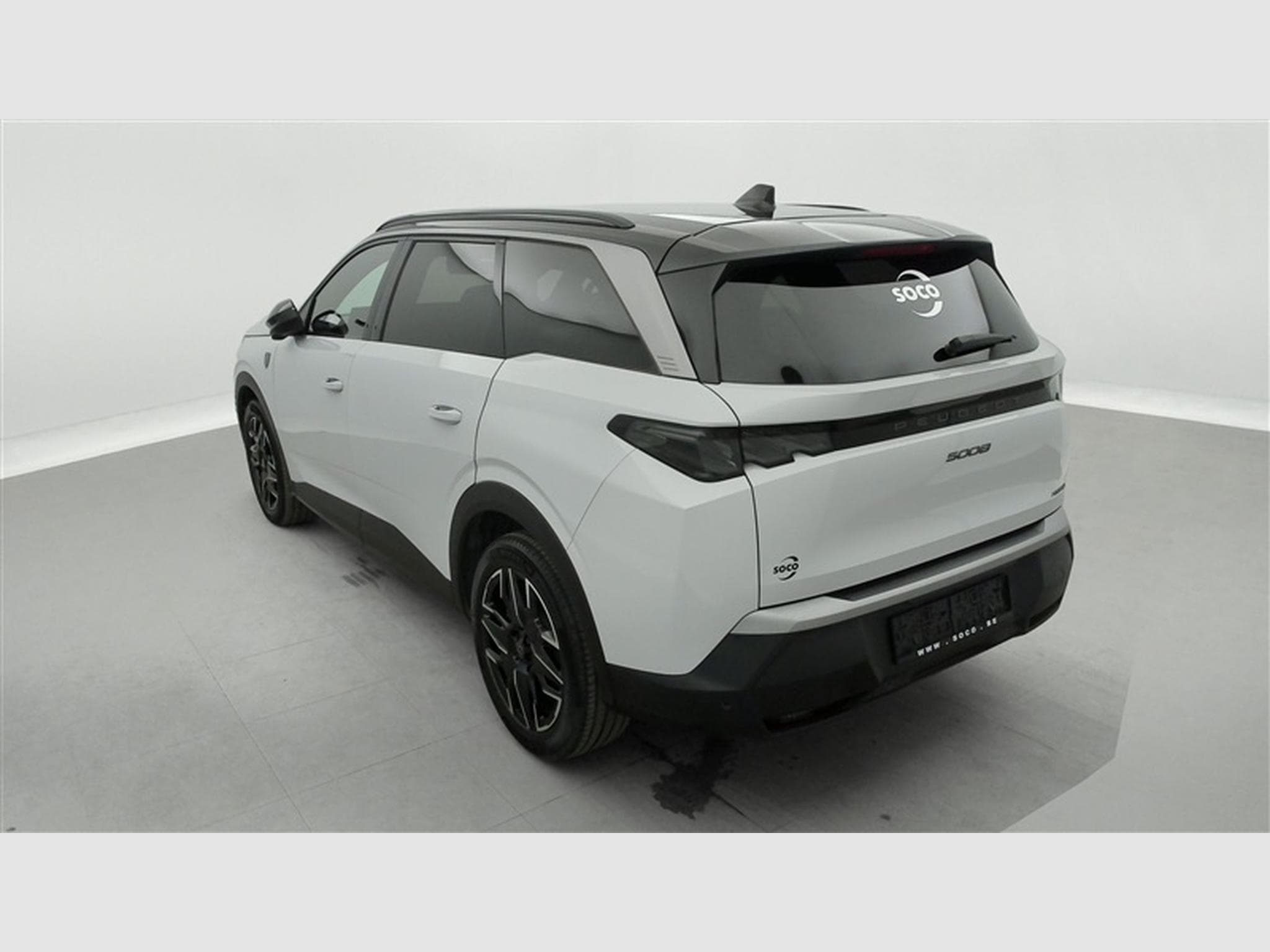 Peugeot 5008 1.2 Hybrid 145Cv e-DCS6 GT 7PL / NAVI / CARPLAY / CAMERA (2025) - Foto 2