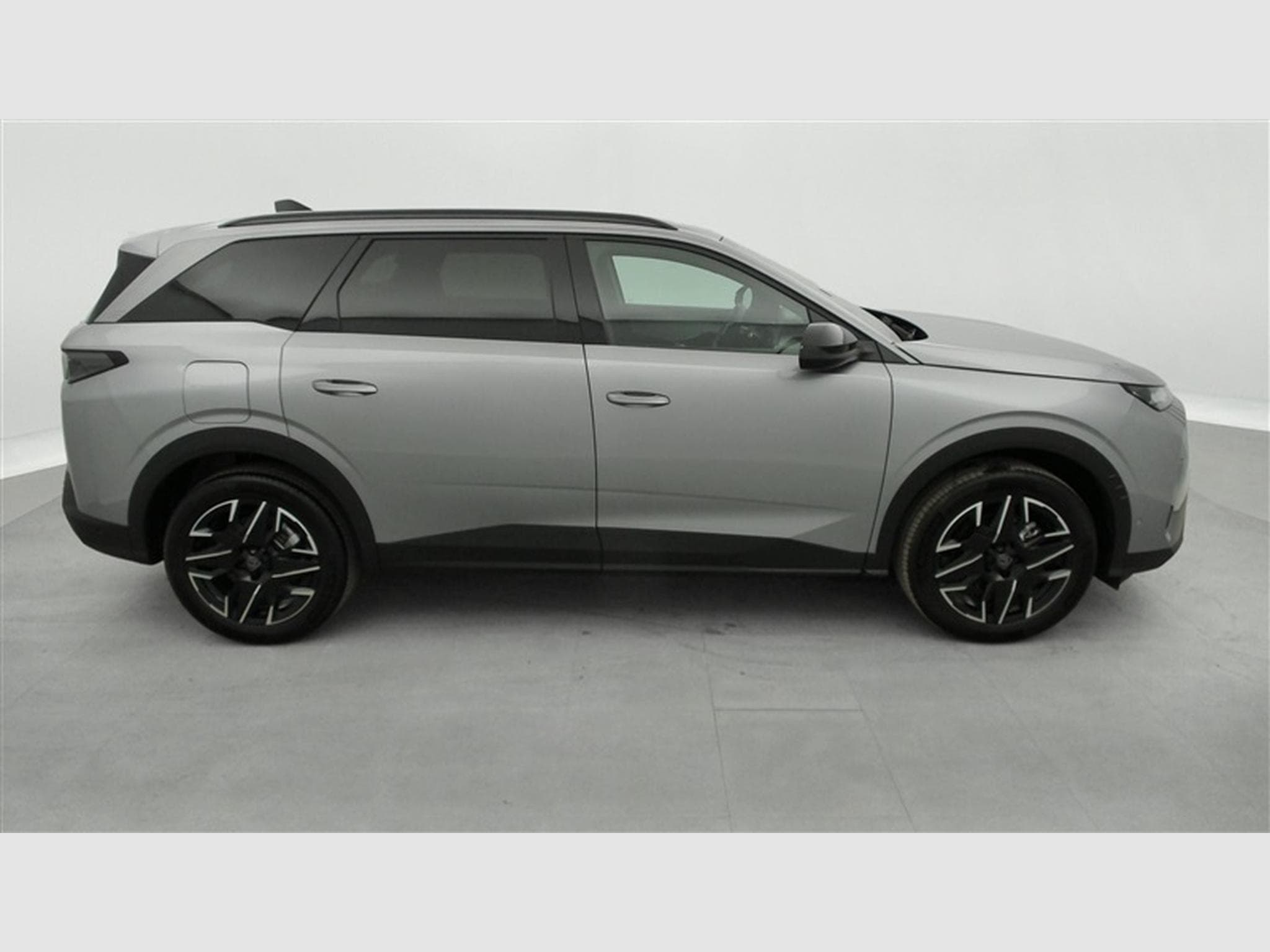 Peugeot 5008 1.2 HYBRID 145cv e-DSC6 Allure 7PL (2025) - Photo 24