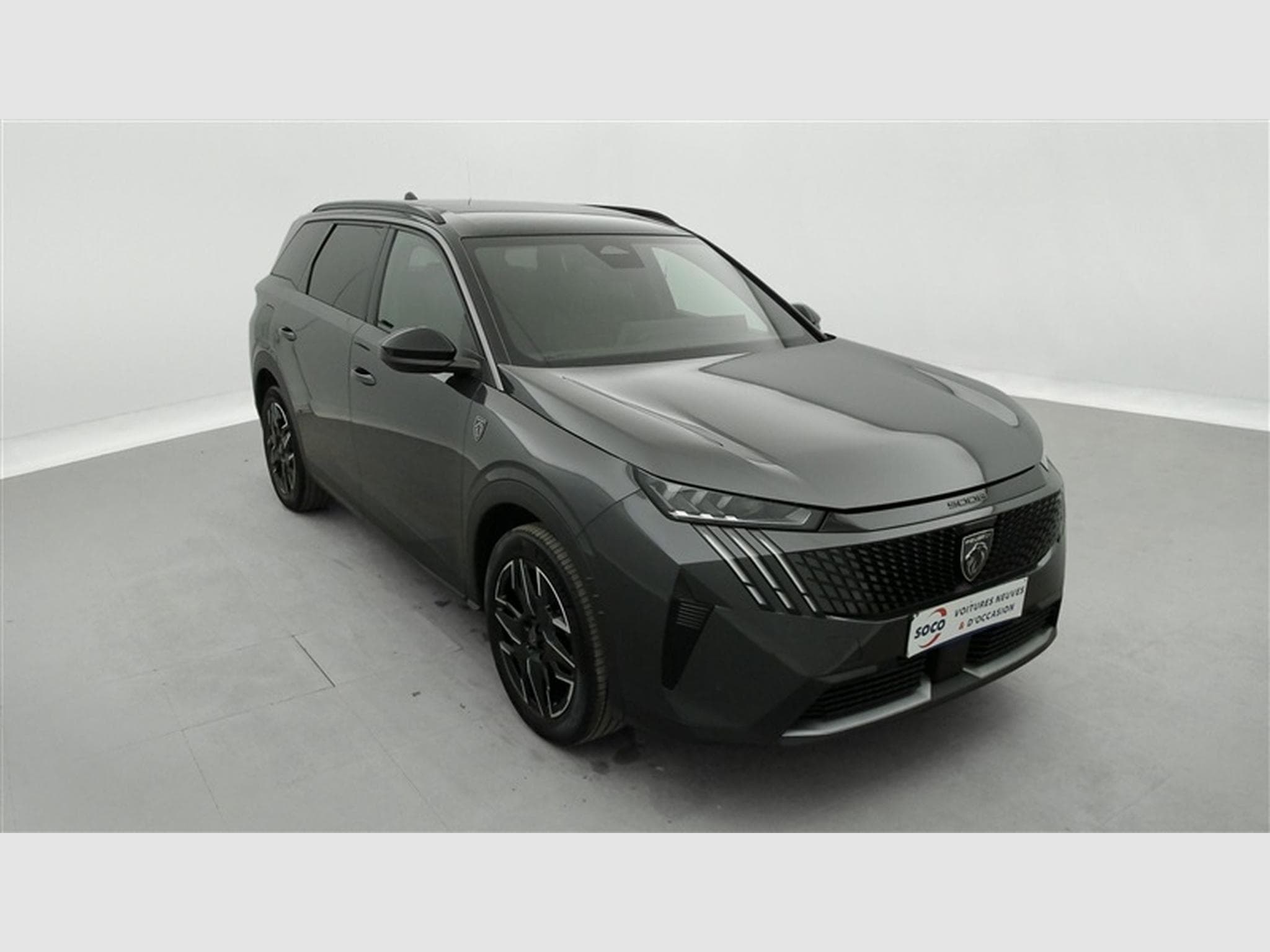 Peugeot 5008 1.2 Hybrid 145Cv e-DCS6 GT 7PL / NAVI / CARPLAY / CAMERA (2025) - Photo 24