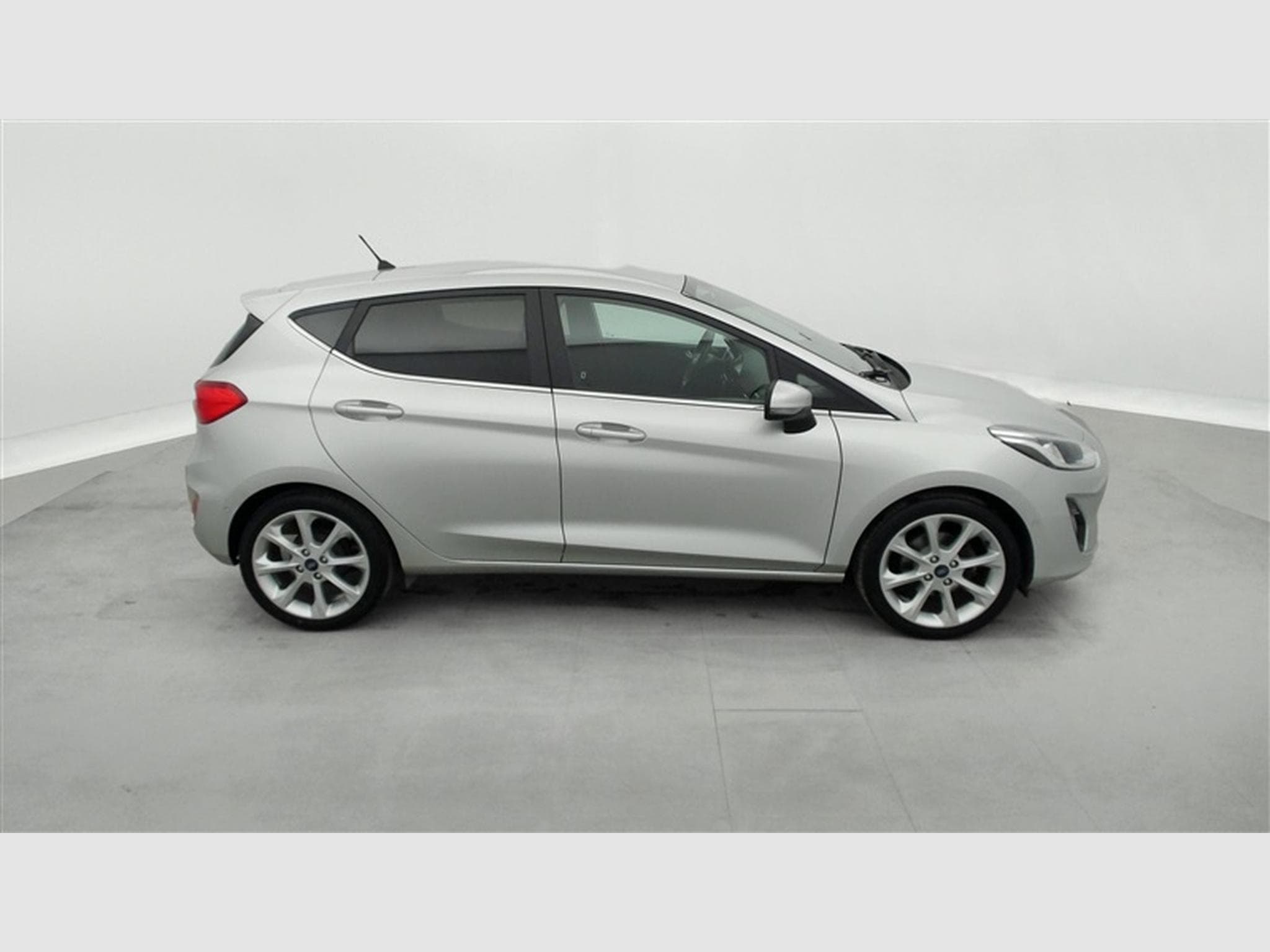 Ford Fiesta 1.0 EcoBoost Titanium °AP CARPLAY °PDC °S.CHAUFFANT °JA 16" (2019) - Photo 24