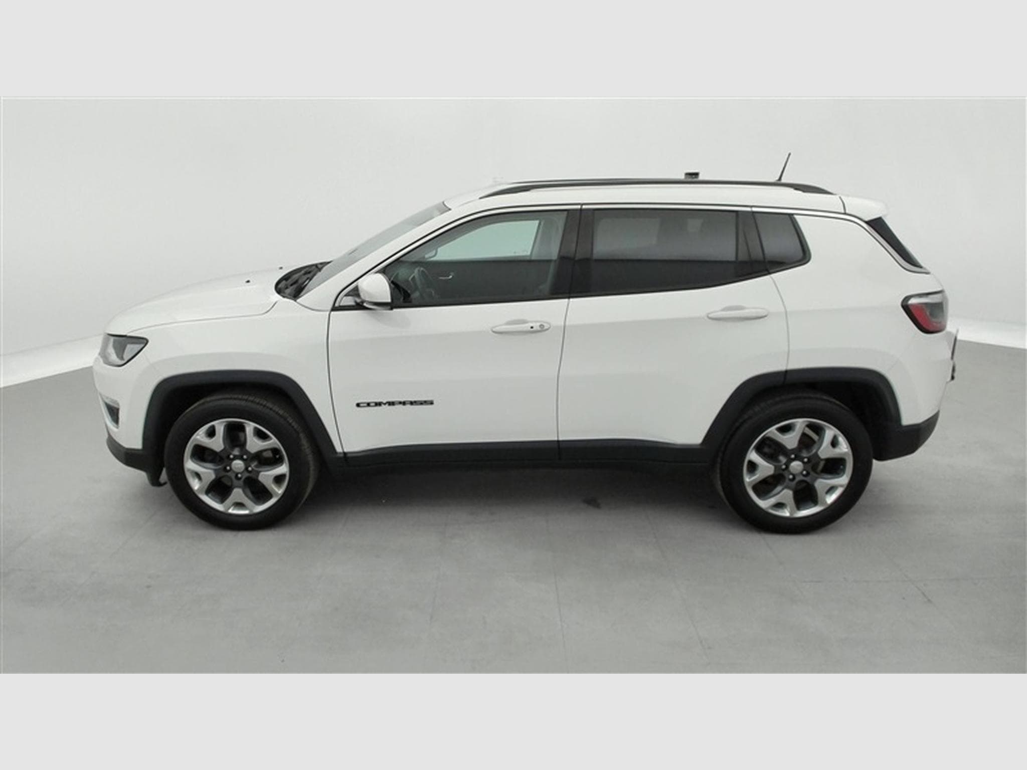 Jeep Compass 1.4 Turbo 4x2 Limited NAVI/XENON/CUIR EL-CH/PDC (2020) - Foto 3