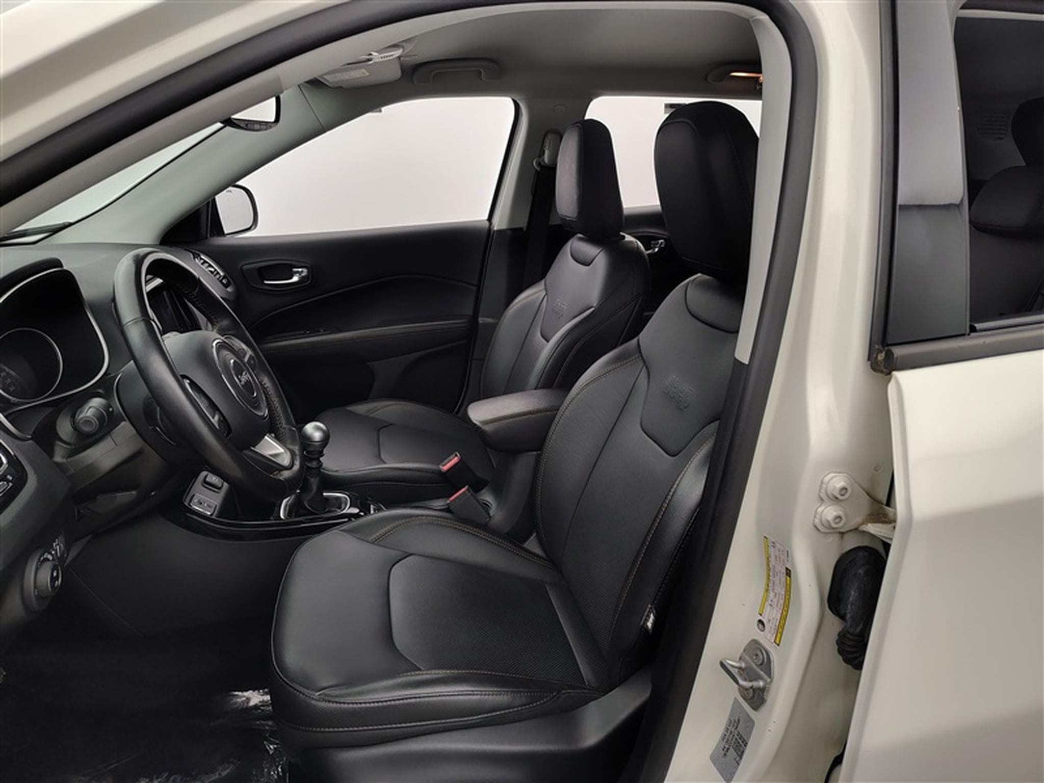 Jeep Compass 1.4 Turbo 4x2 Limited NAVI/XENON/CUIR EL-CH/PDC (2020) - Foto 7