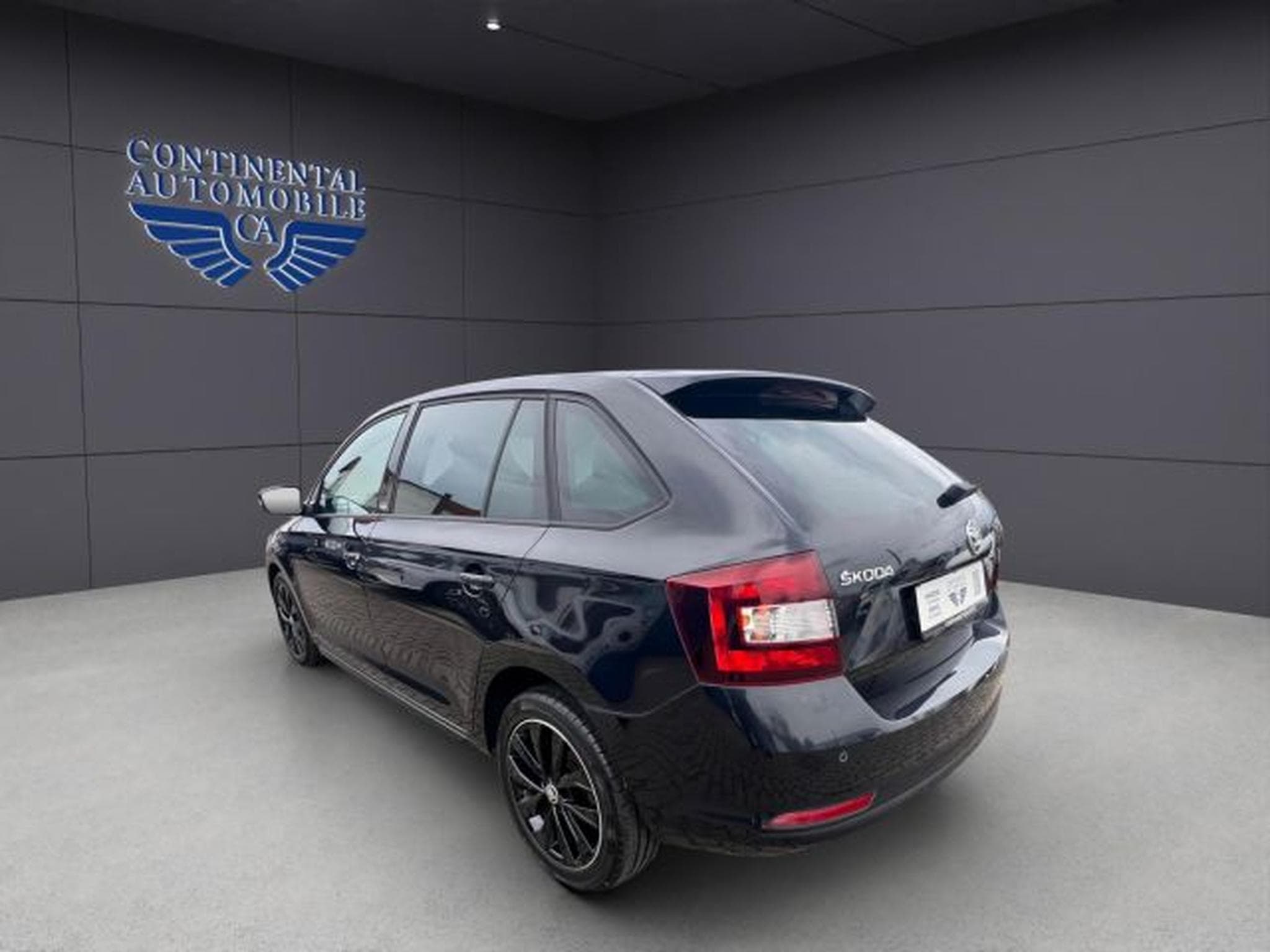 Skoda Rapid Rapid Spaceback KLIMA,NAVI,AUTOMATIK,PDC,SHZ,BT (2018) - Photo 4