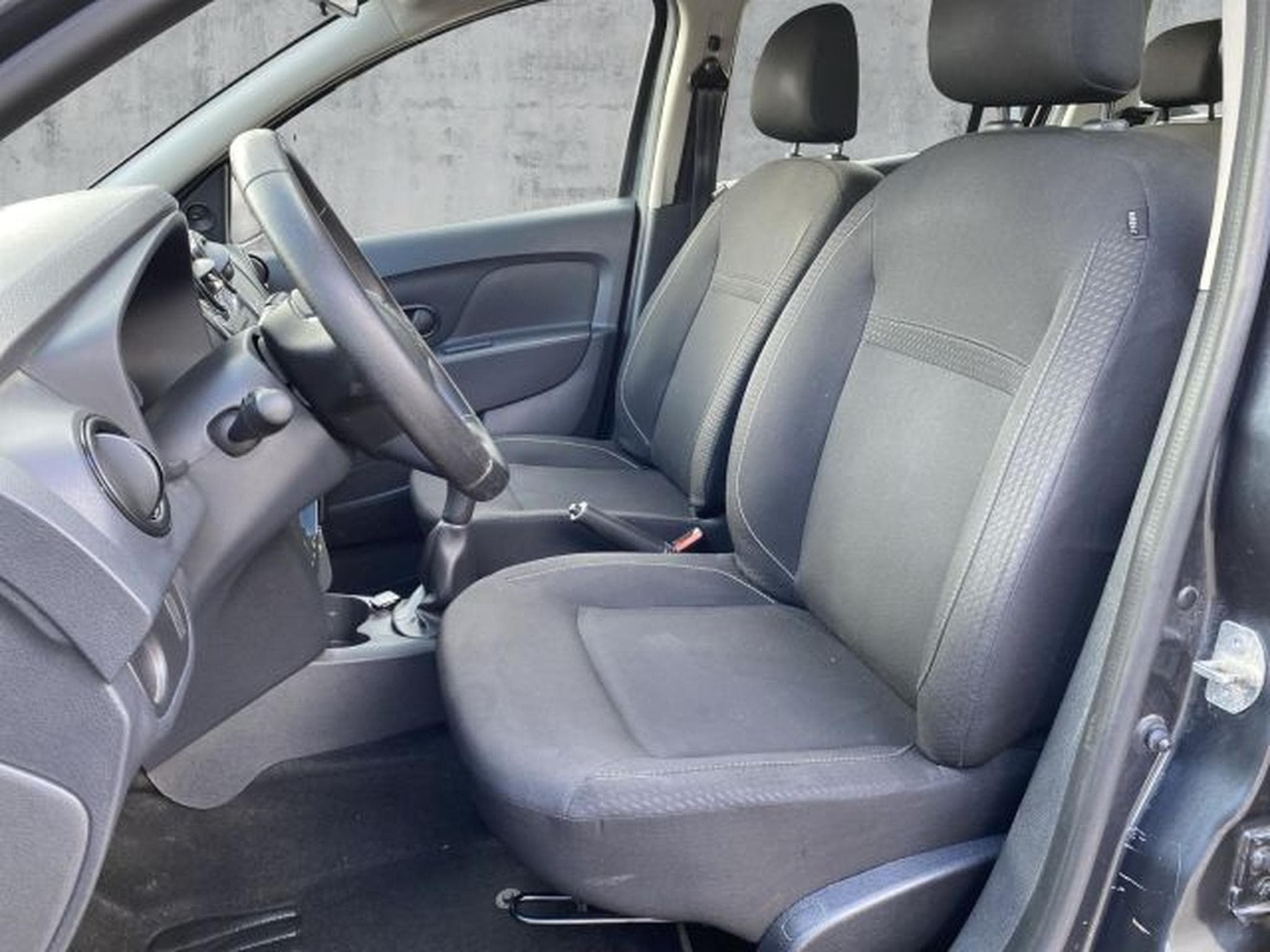 Dacia Logan Logan MCV SCe 75 Essential KLIMA Blueto. TÜV NEU (2019) - Photo 11