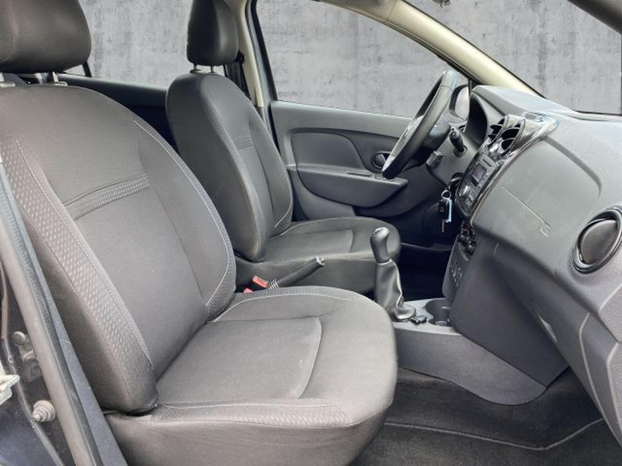 Dacia Logan Logan MCV SCe 75 Essential KLIMA Blueto. TÜV NEU (2019) - Photo 13