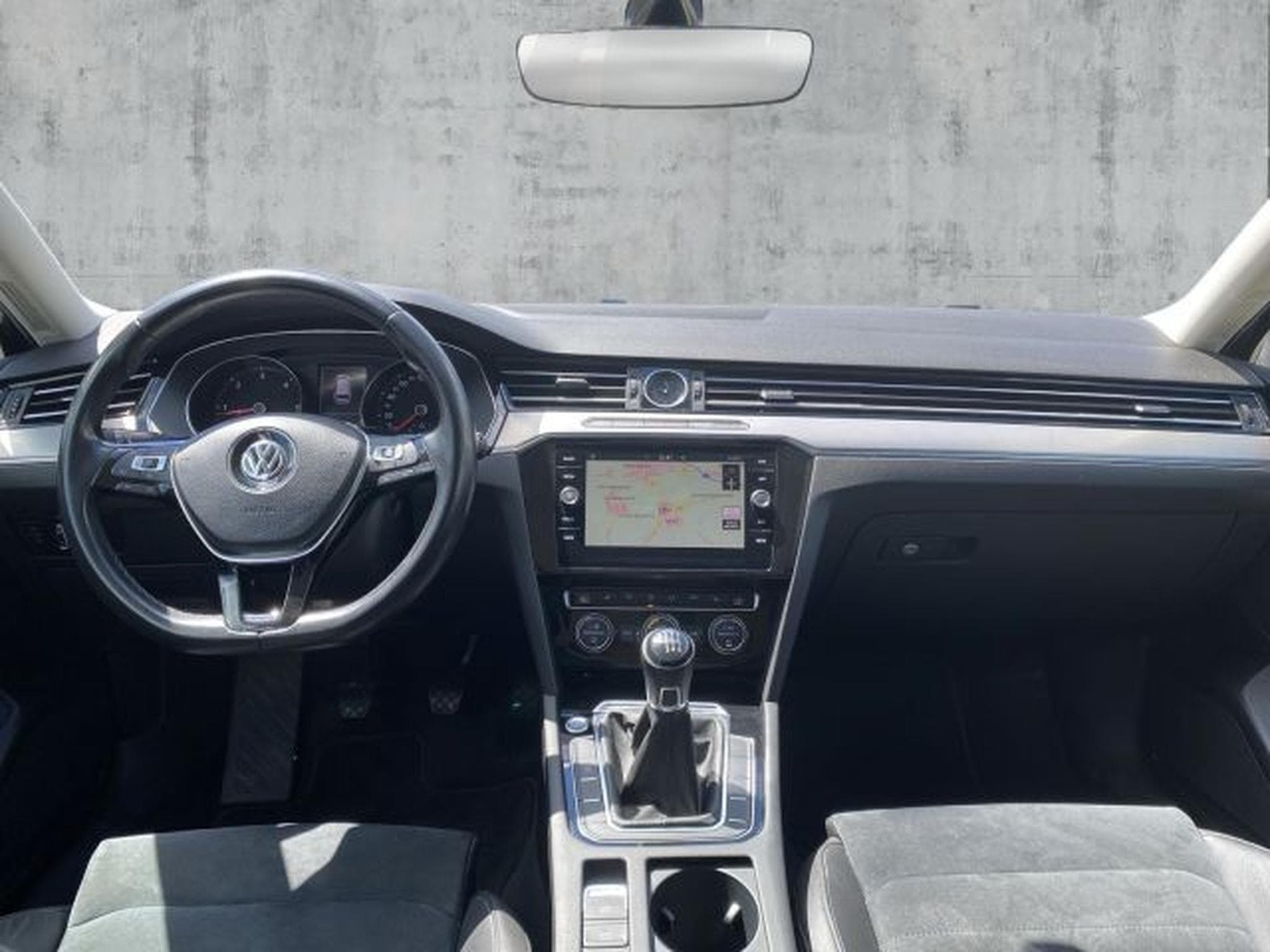 VW Passat Passat 2.0 TDI Highline NAVI LED AHK SHZ PDC S&amp;S (2019) - Foto 14