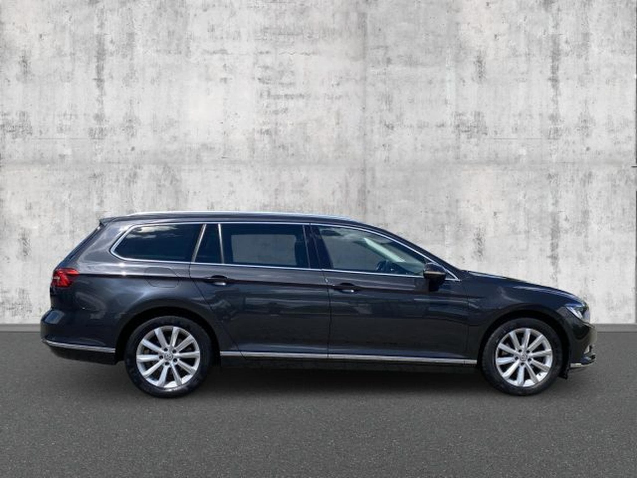 VW Passat Passat 2.0 TDI Highline NAVI LED AHK SHZ PDC S&amp;S (2019) - Foto 6