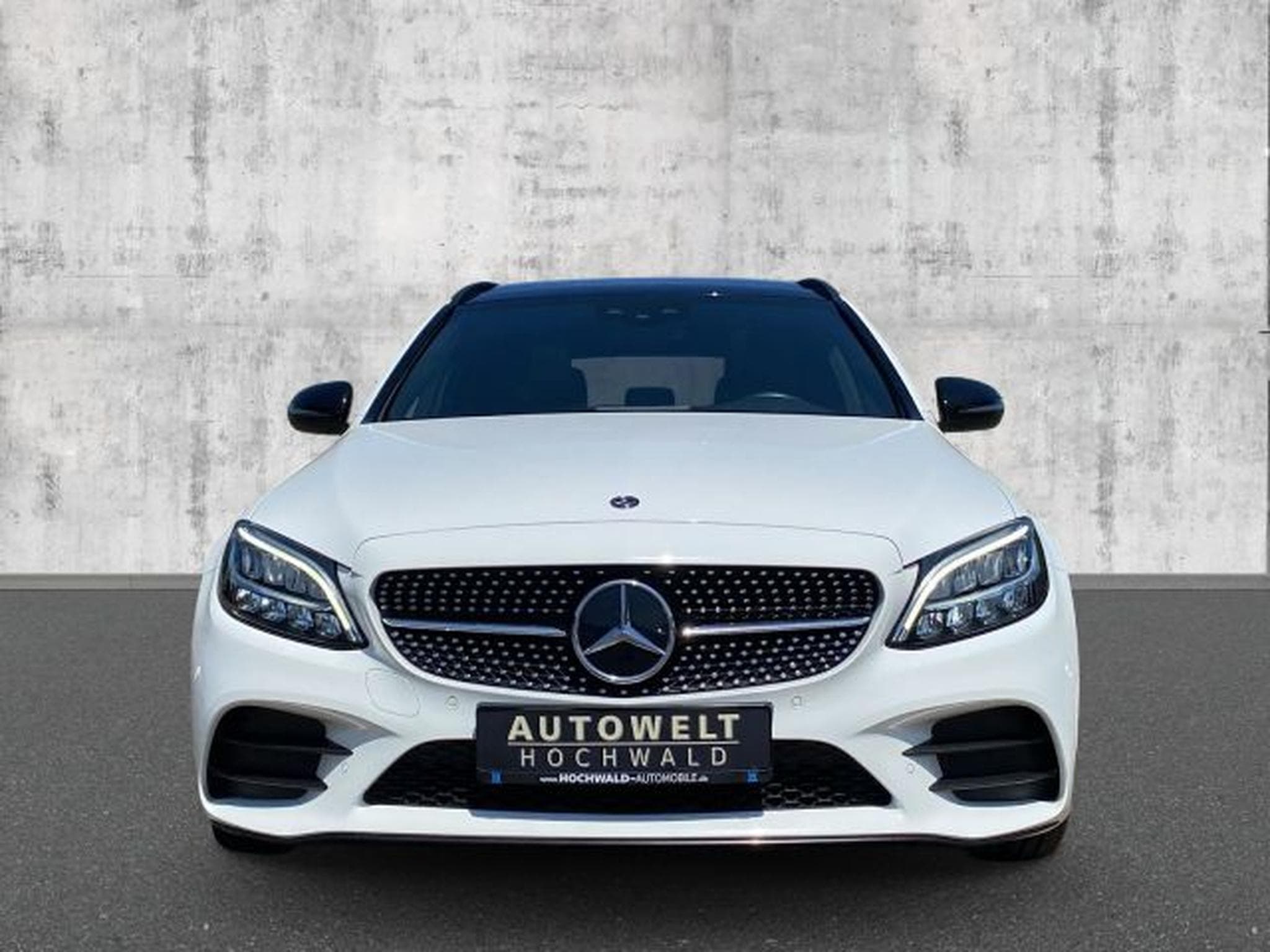 Mercedes C 220 C 220d T Autom. AMG-Line NAVI Multibeam RFK PANO (2019) - Foto 8