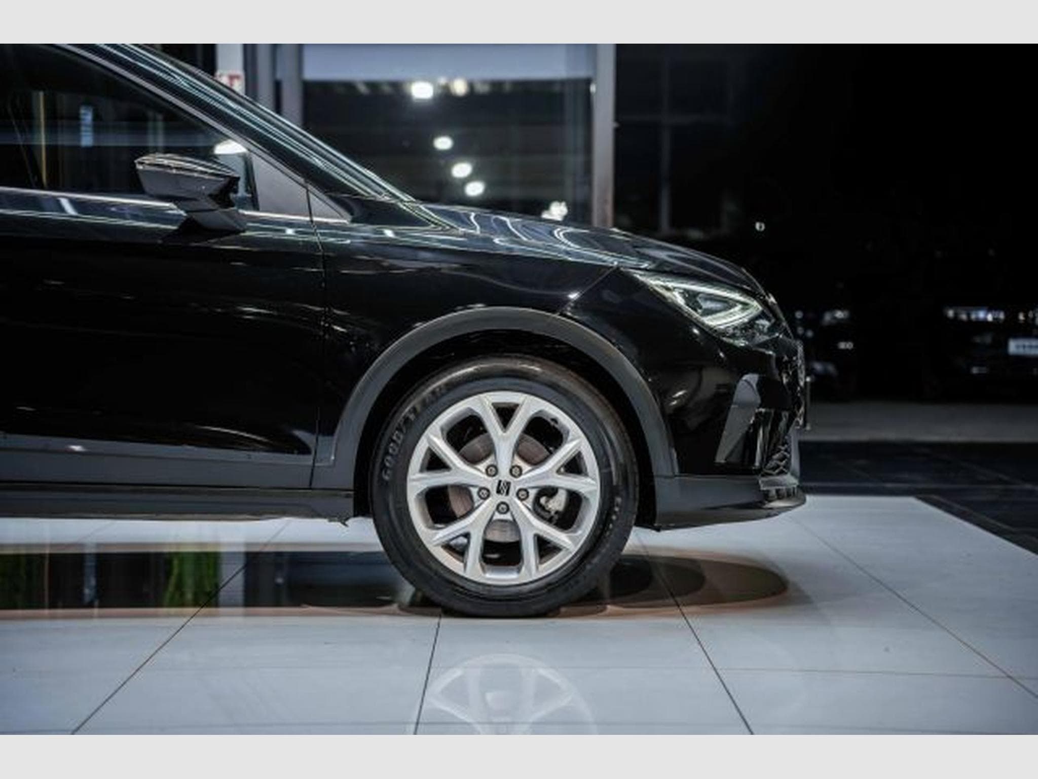 Seat Arona Arona TSI DSG FR-Line NAVI LED PDC Tempo VIRTUAL (2025) - Photo 9