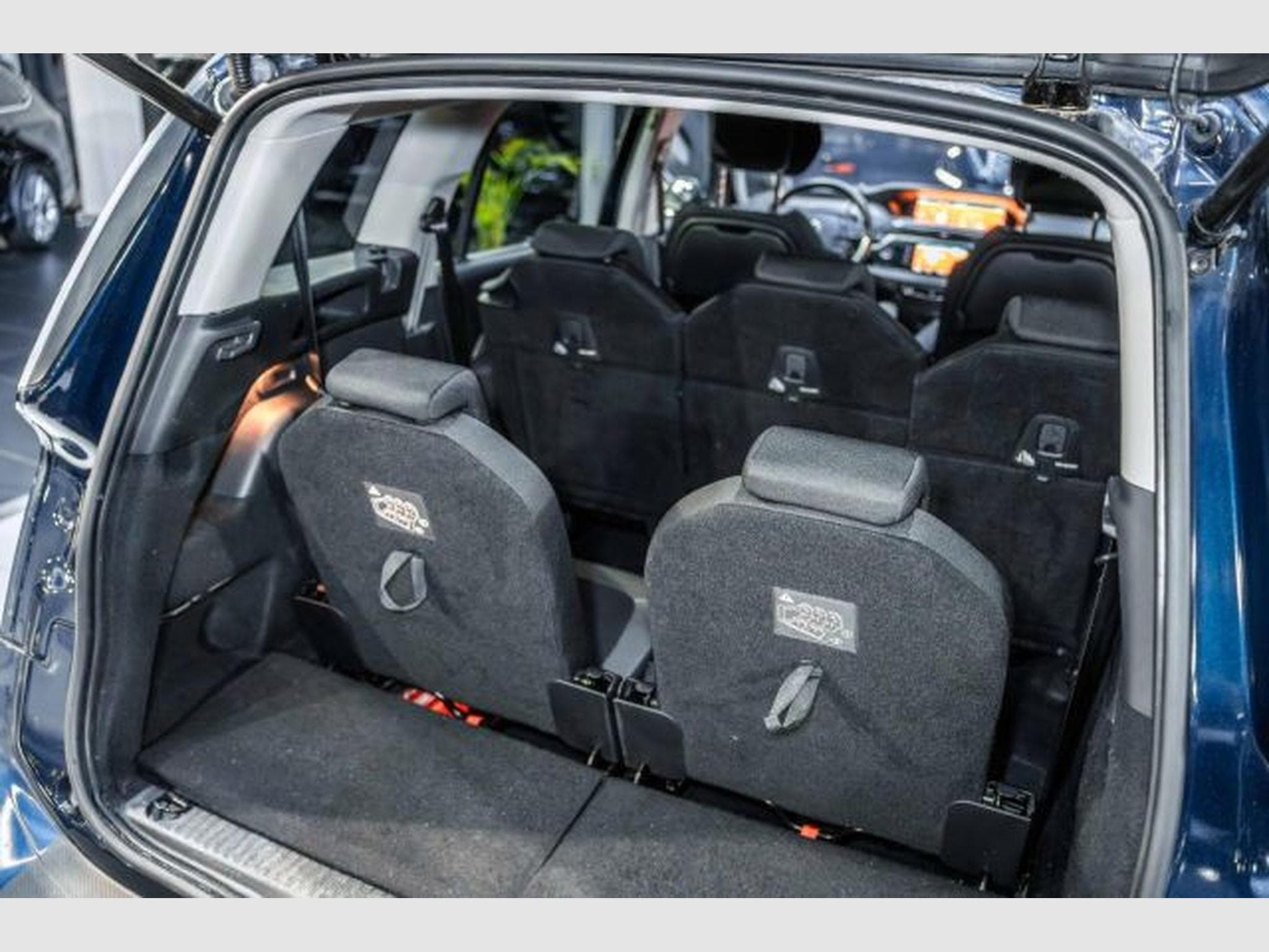 Citroën C4 SpaceTourer C4 Spacetourer Grand EAT8 130 NAVI AHK 7-Sitzer (2020) - Photo 14