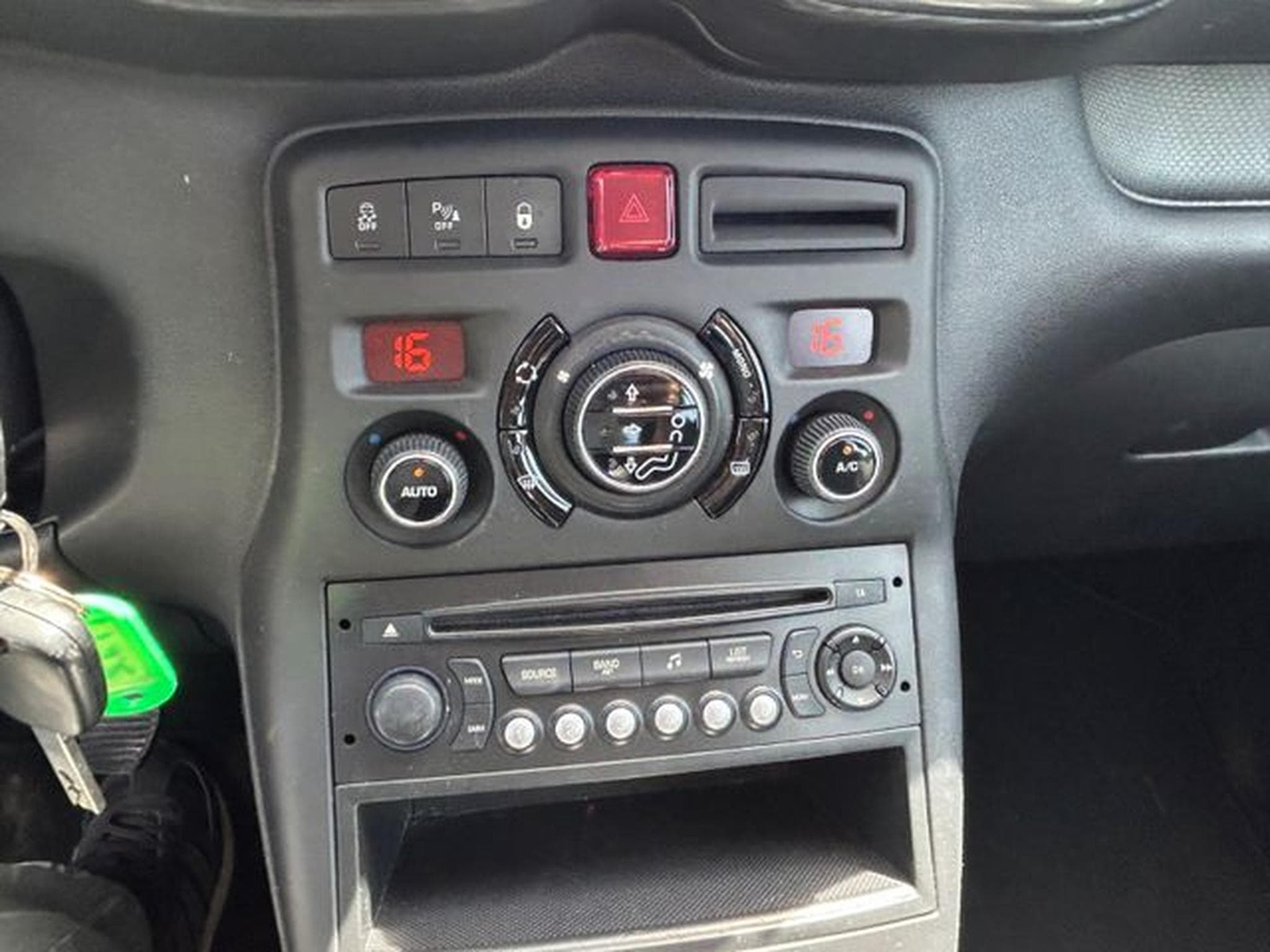 Citroën C3 C3 Picasso Selection *Steuerkette Neu*Euro5* (2013) - Foto 12