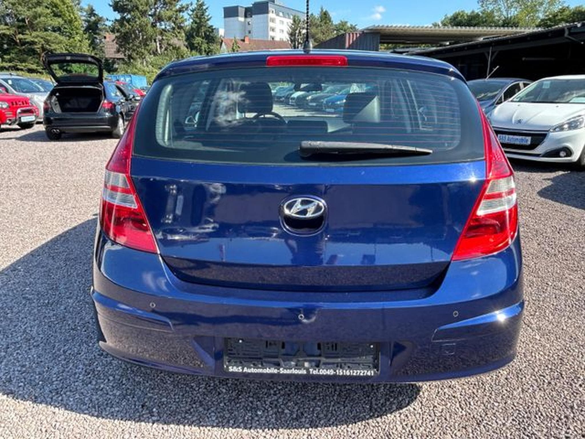 Hyundai i30 i30 1.4 Comfort *Teilleder*Klimaaut.*PDC* (2009) - Foto 5