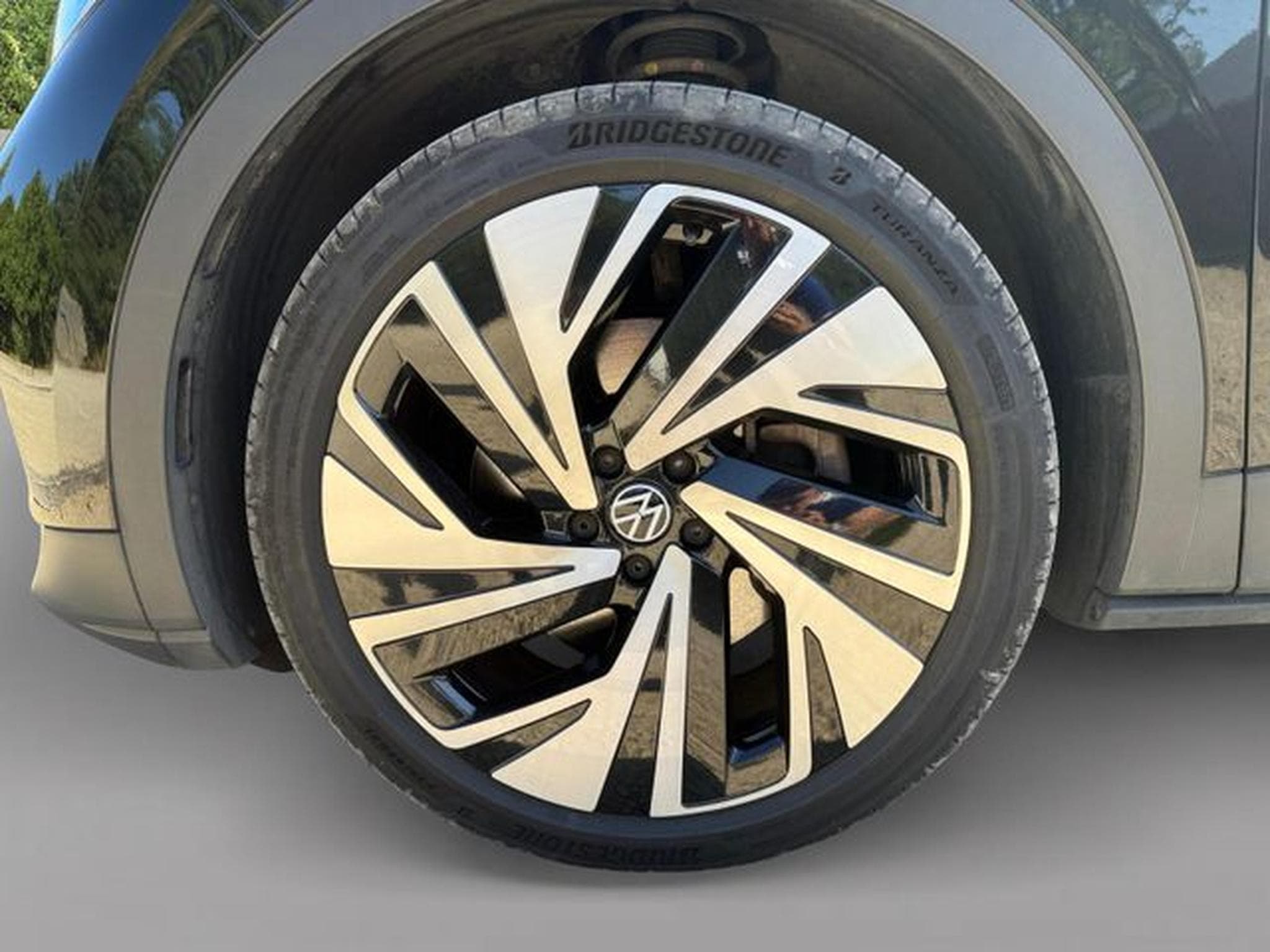 VW ID.4 ID.4 Pro Perf. 4Motion 21", AHK, Sound, AR HuD (2024) - Foto 16