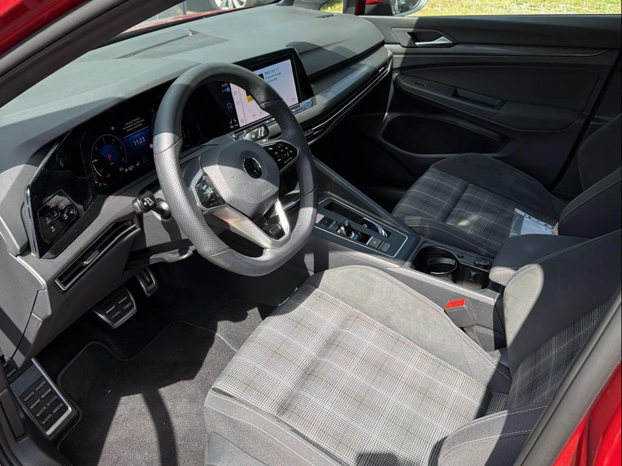 VW Golf GTD 2.0 TDI DSG7 200 CV * MATRIX* ESTORIL* CAM * (2022) - Photo 6