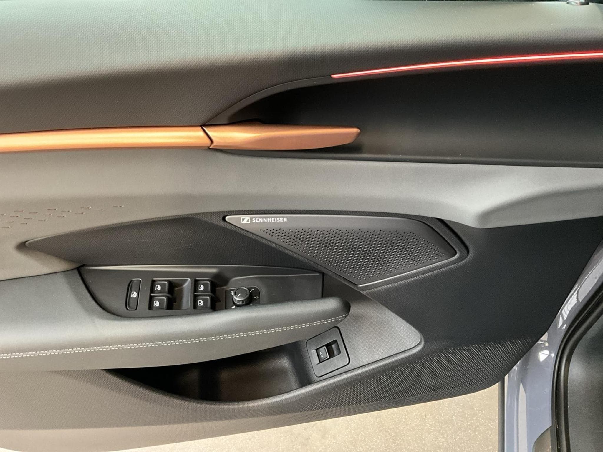 Cupra Terramar DSG+Pure-Perf.+Immersive-Sennheiser+AHK+Pano (2025) - Foto 14