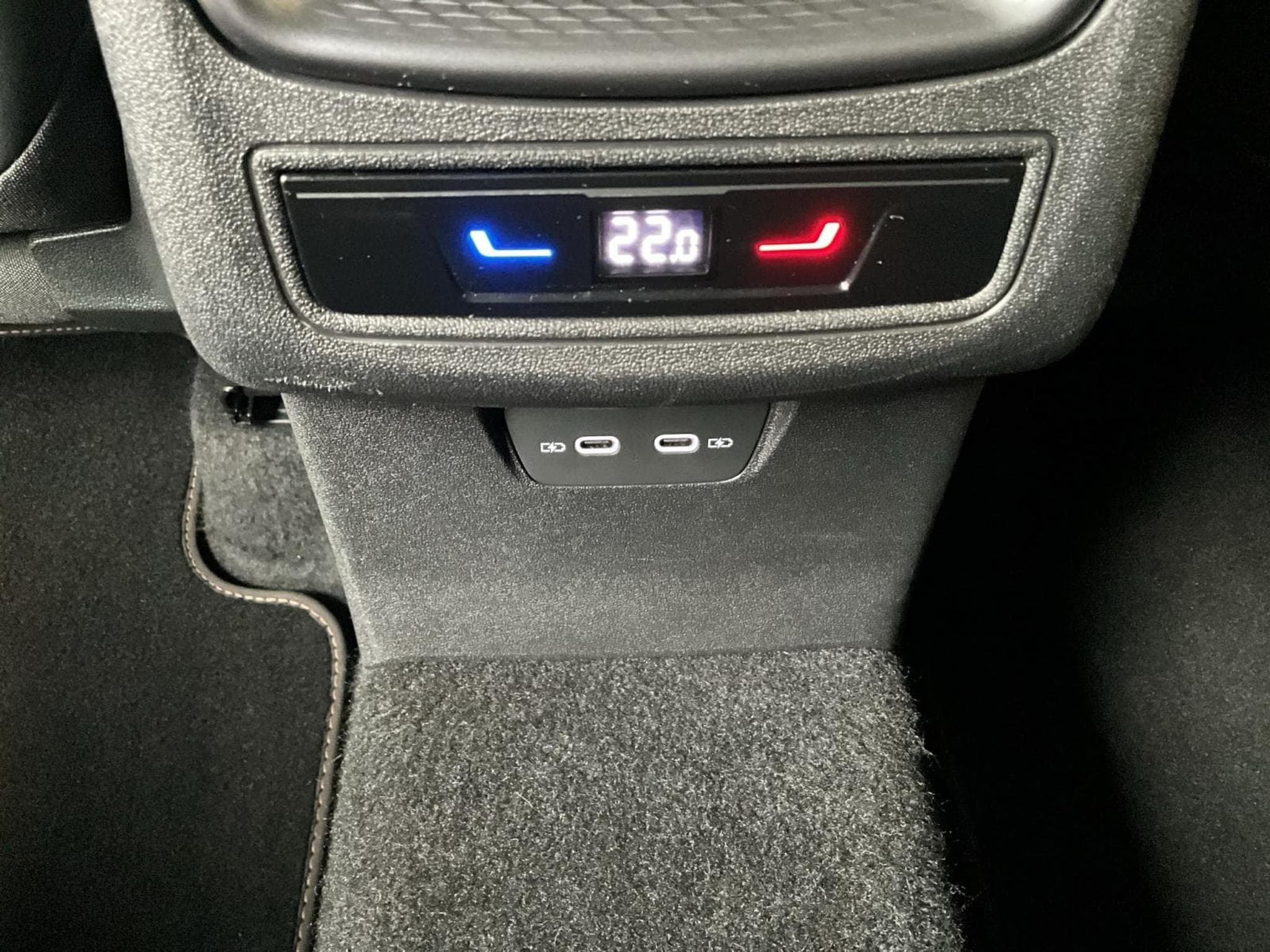 Cupra Terramar DSG+Pure-Perf.+Immersive-Sennheiser+AHK+Pano (2025) - Foto 23