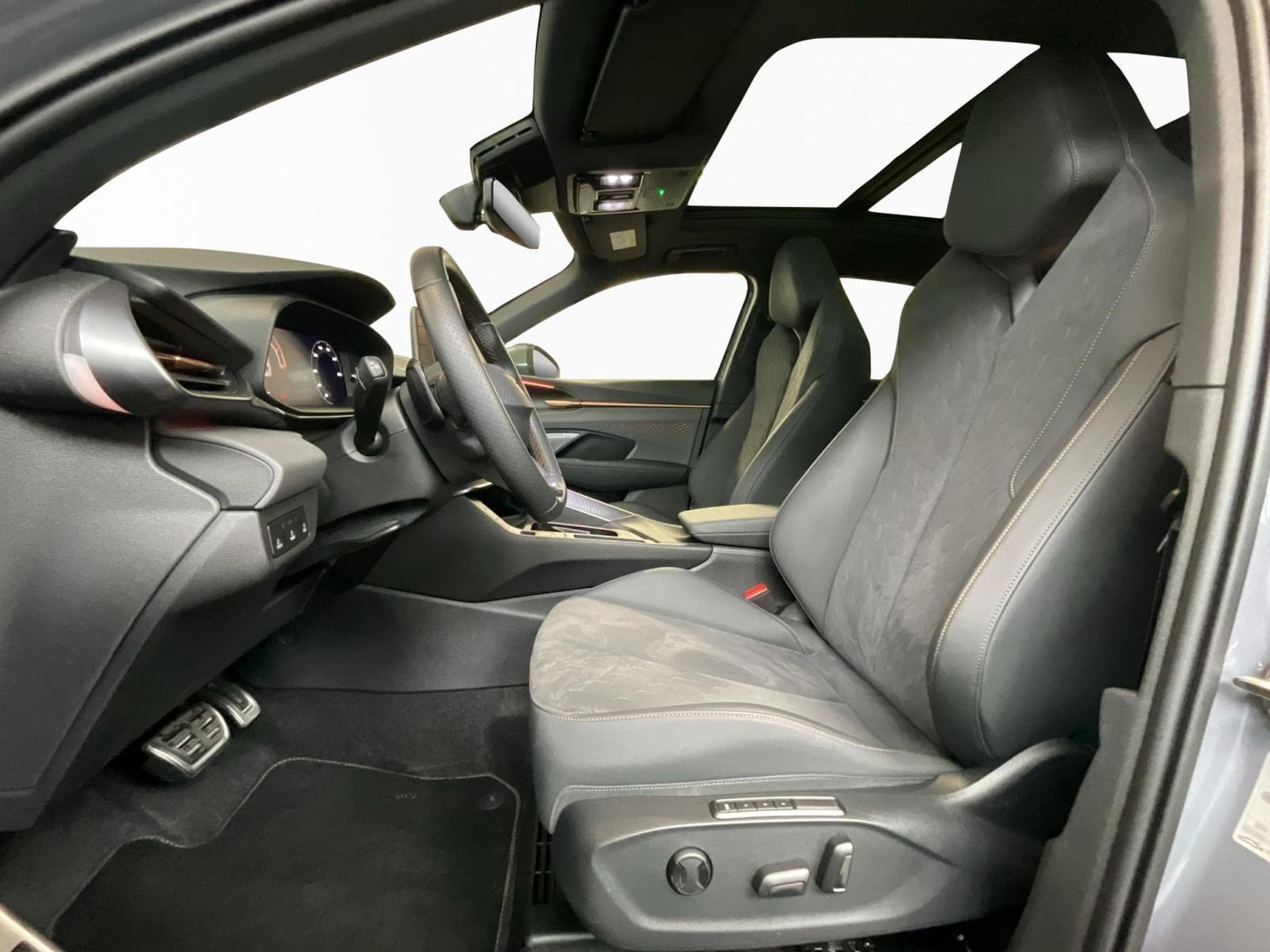 Cupra Terramar DSG+Pure-Perf.+Immersive-Sennheiser+AHK+Pano (2025) - Foto 9