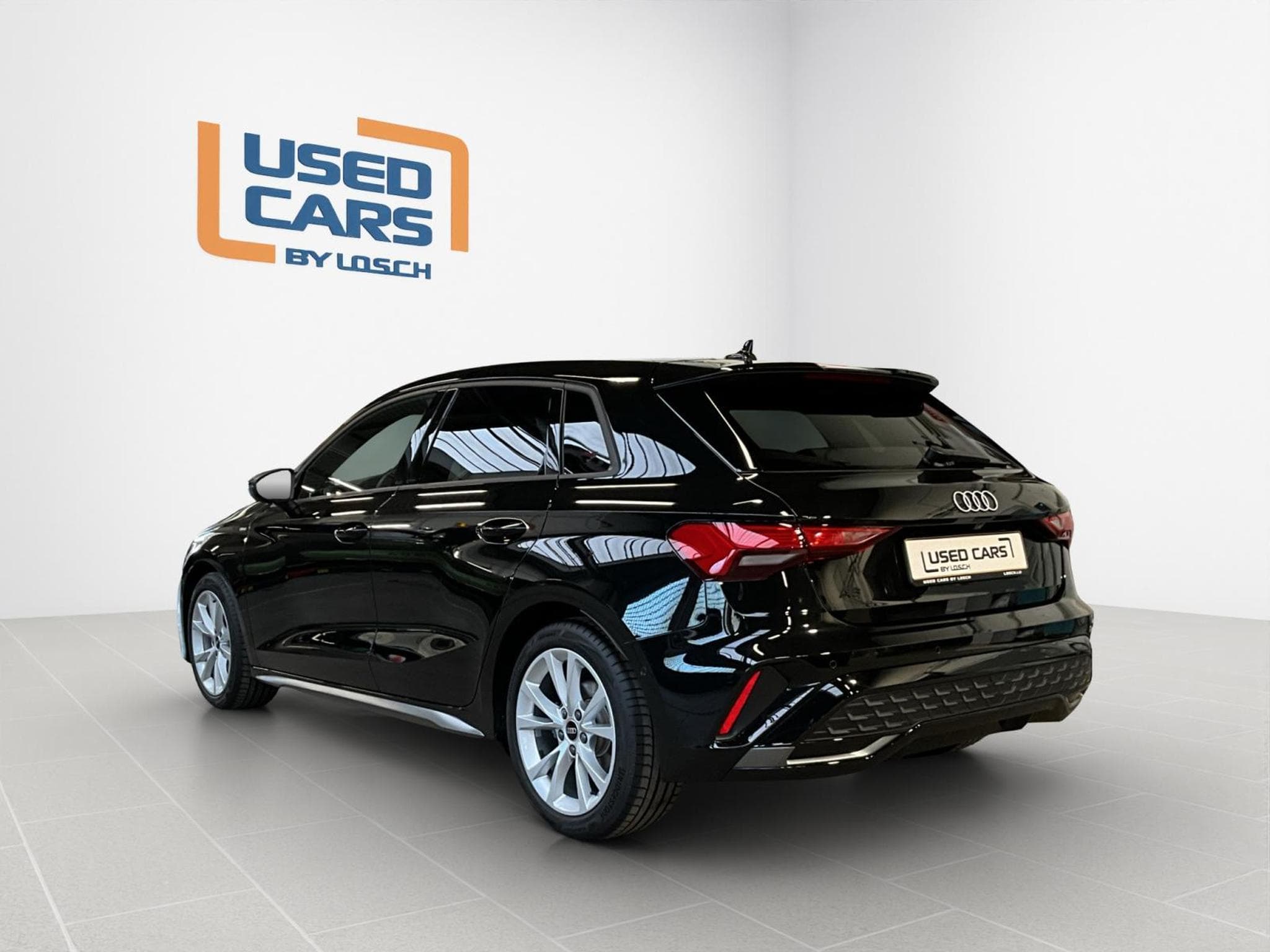 Audi A3 SB+S-line+35TFSI+Led+P.Business (2025) - Photo 6