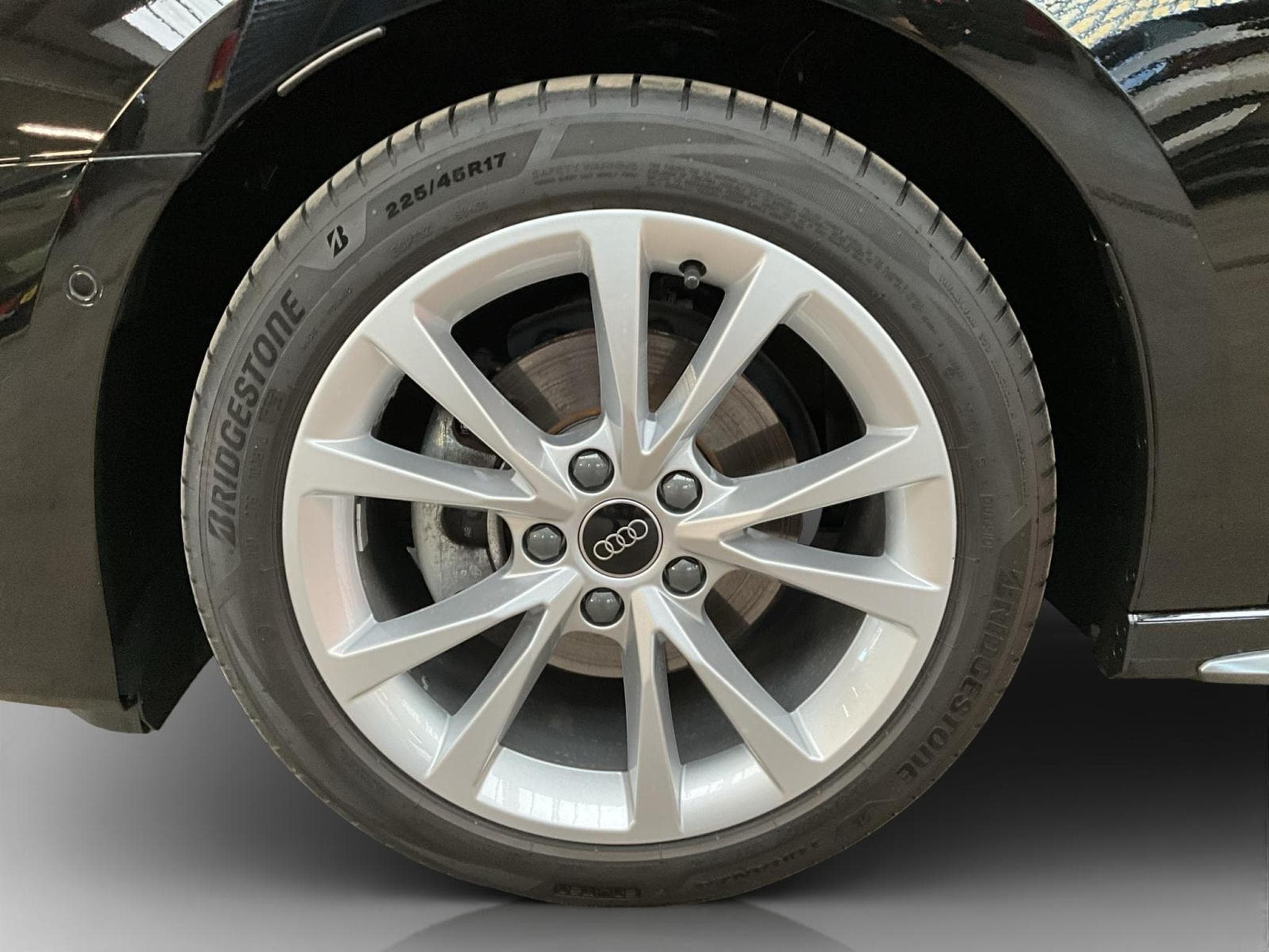 Audi A3 SB+S-line+35TFSI+Led+P.Business (2025) - Photo 8