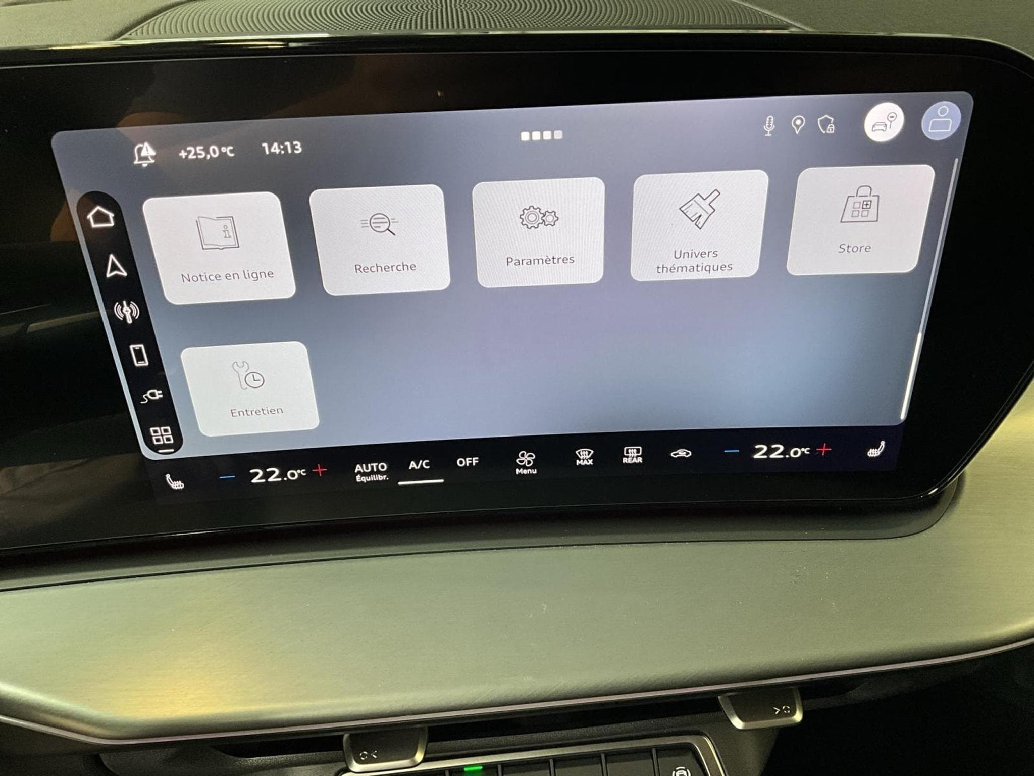 Audi Q3 PHEV+Techplus+P.Klima+LM18+Led+S-Tronic (2026) - Photo 19