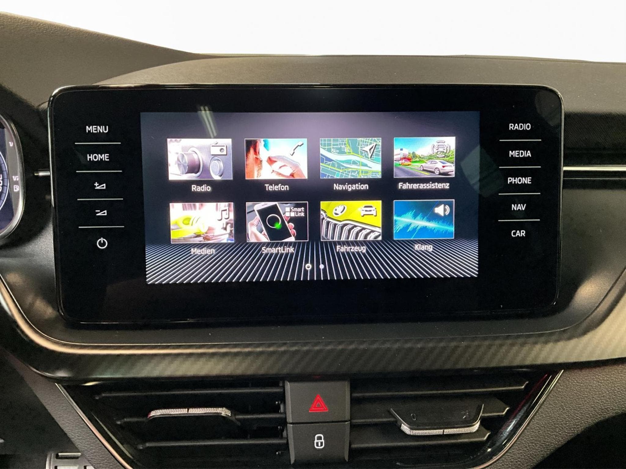 Skoda Kamiq Monte-Carlo+DSG+Kessy+AHK+Navi+LED (2021) - Foto 13