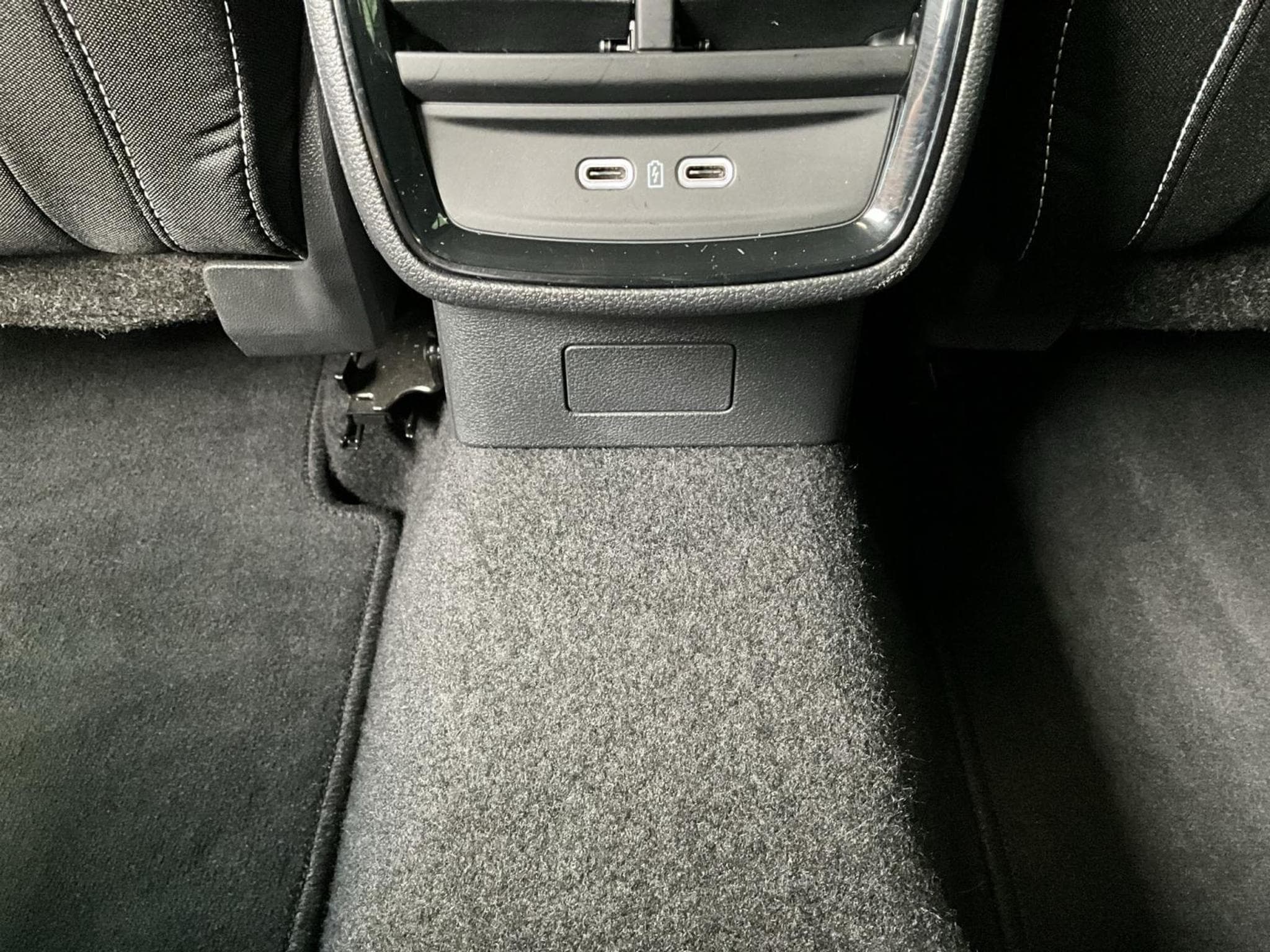 Skoda Kamiq Monte-Carlo+DSG+Kessy+AHK+Navi+LED (2021) - Foto 22