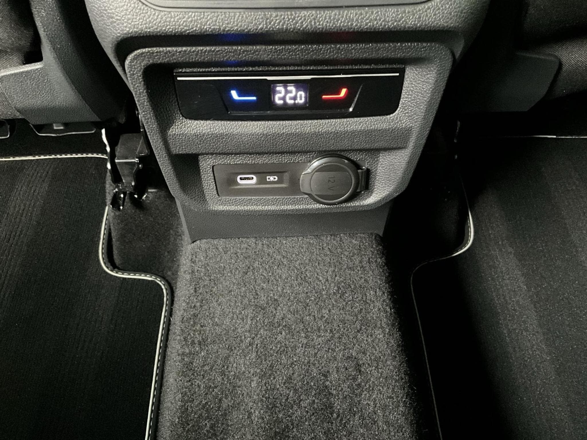 VW Tiguan Life+DSG+LED+NAVI+AHK+Acc (2023) - Foto 20
