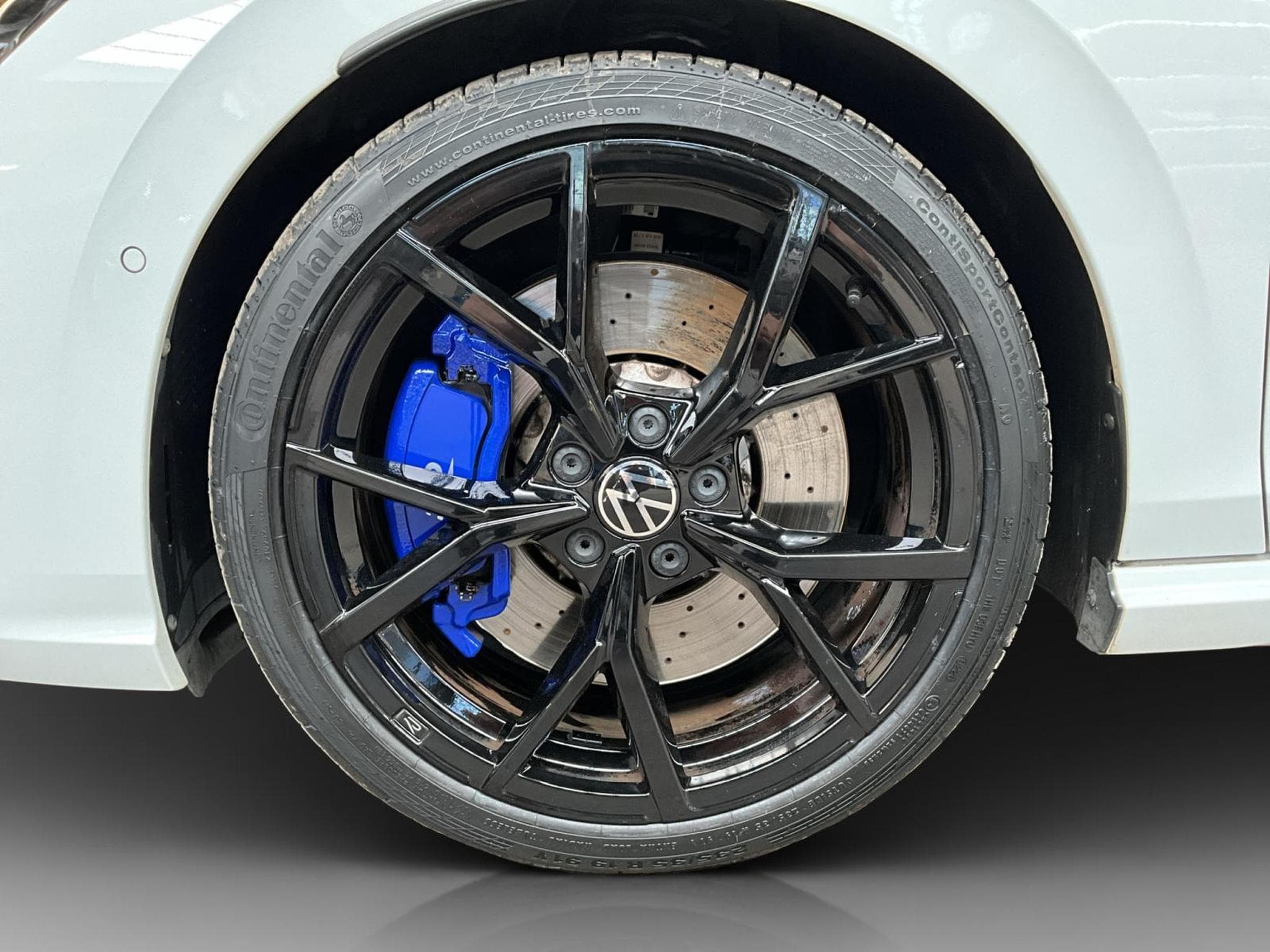 VW Golf R-Performance+DSG+4M+Black-Style+Akra (2023) - Foto 8