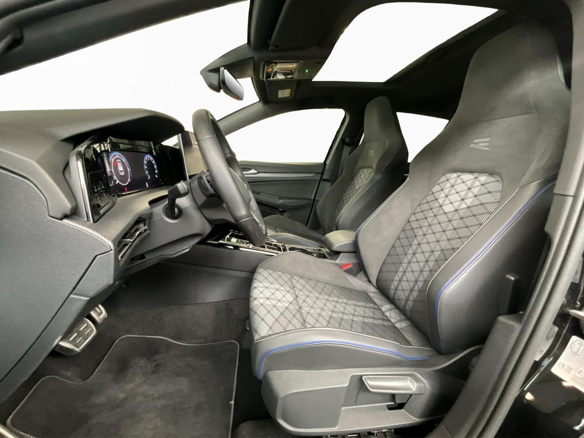VW Golf R-line+DSG+TDI+P.Assi.+LM18+P.Tech.+Pano (2025) - Foto 9