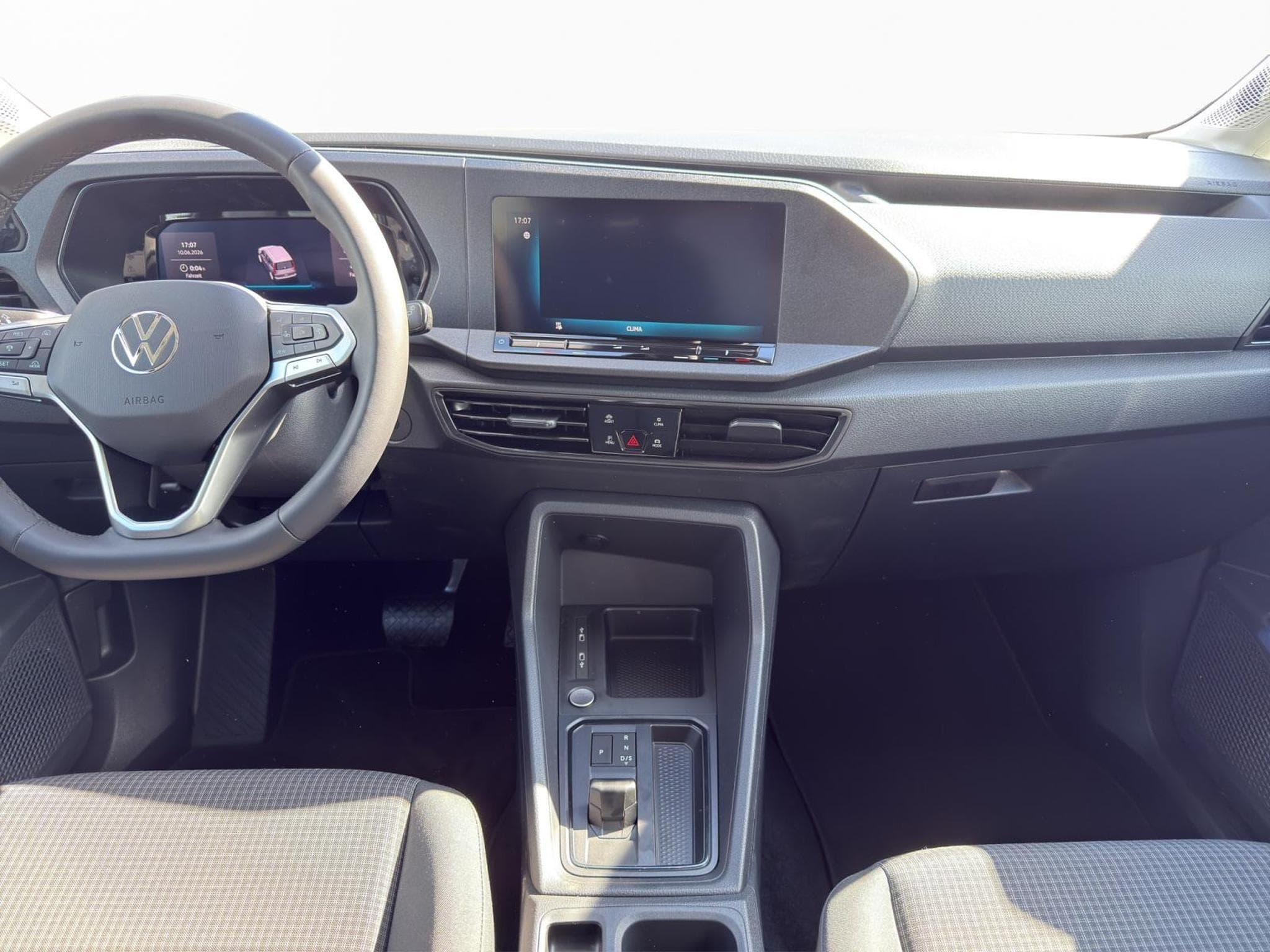 VW Caddy Basic eHYBRID (2026) - Photo 10