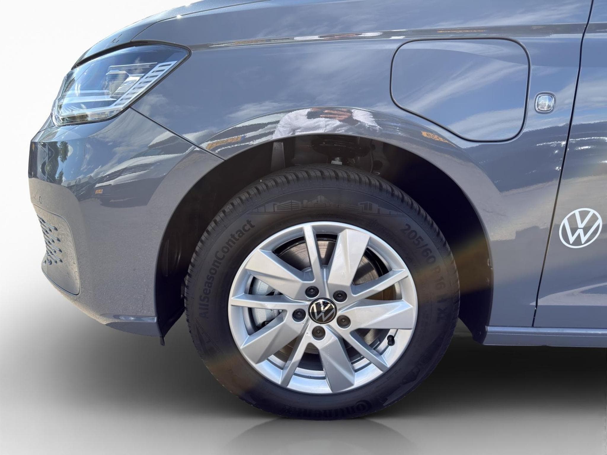 VW Caddy Basic eHYBRID (2026) - Photo 3