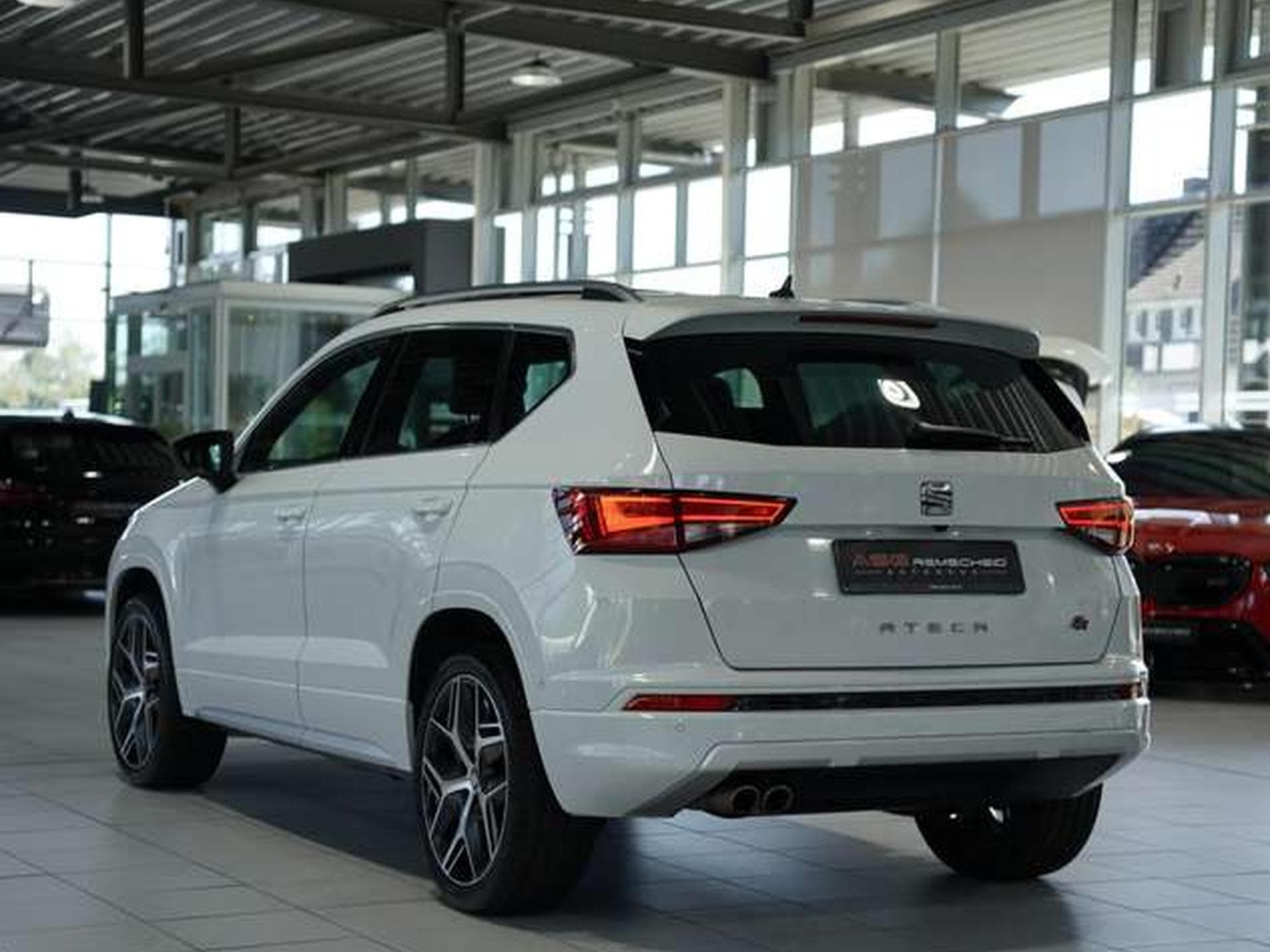 SEAT Ateca 1.4 TSI FR 1.Hand *GSD *360° *ACC *CarPlay (2018) - Photo 10