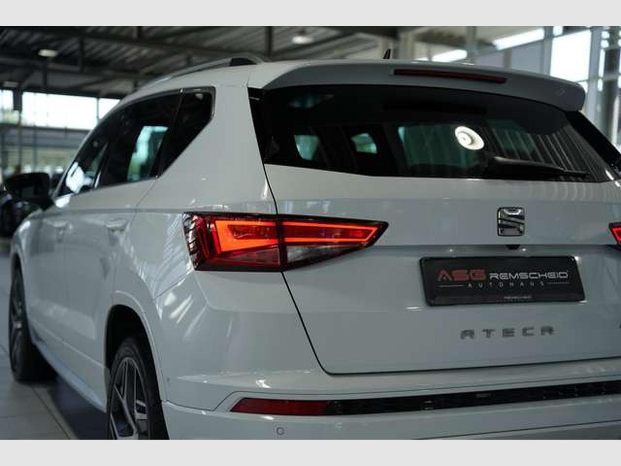 SEAT Ateca 1.4 TSI FR 1.Hand *GSD *360° *ACC *CarPlay (2018) - Photo 15