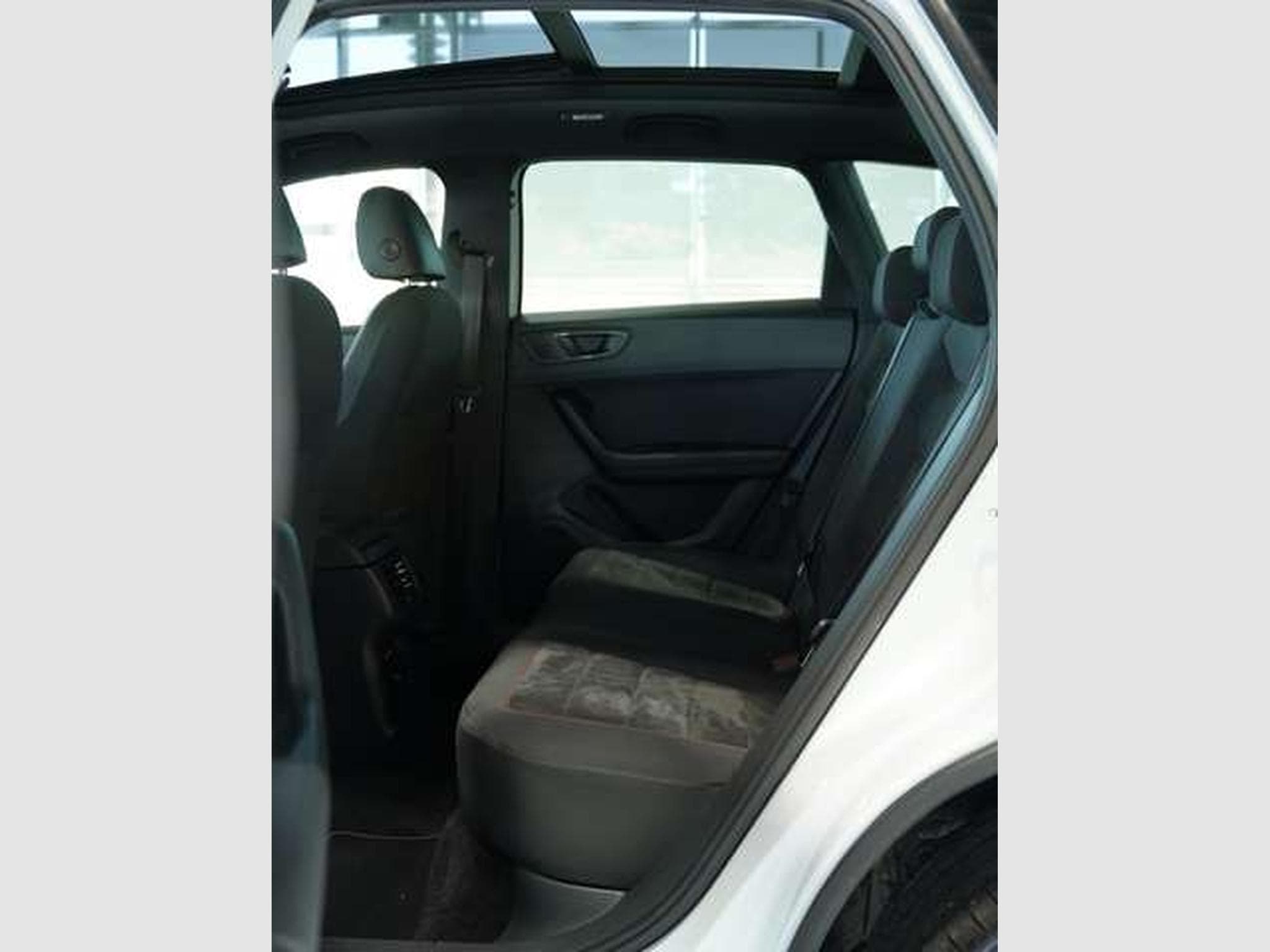 SEAT Ateca 1.4 TSI FR 1.Hand *GSD *360° *ACC *CarPlay (2018) - Photo 21