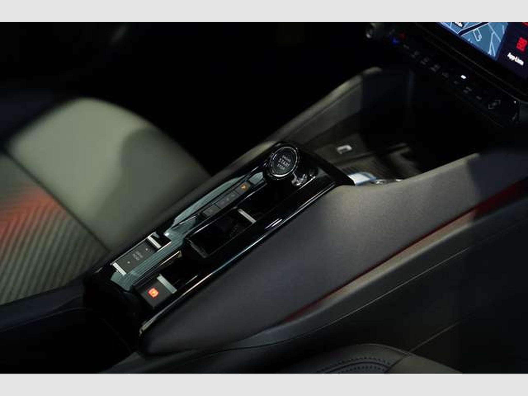 Alfa-Romeo Junior Ibrida 1.2 VGT 48V-Hybrid *1.Hand *MwSt (2025) - Photo 20
