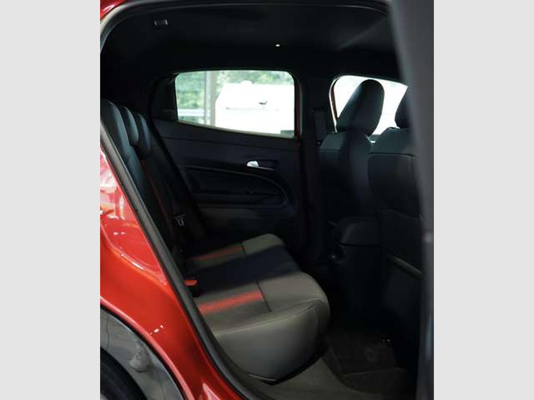 Alfa-Romeo Junior Ibrida 1.2 VGT 48V-Hybrid *1.Hand *MwSt (2025) - Photo 22