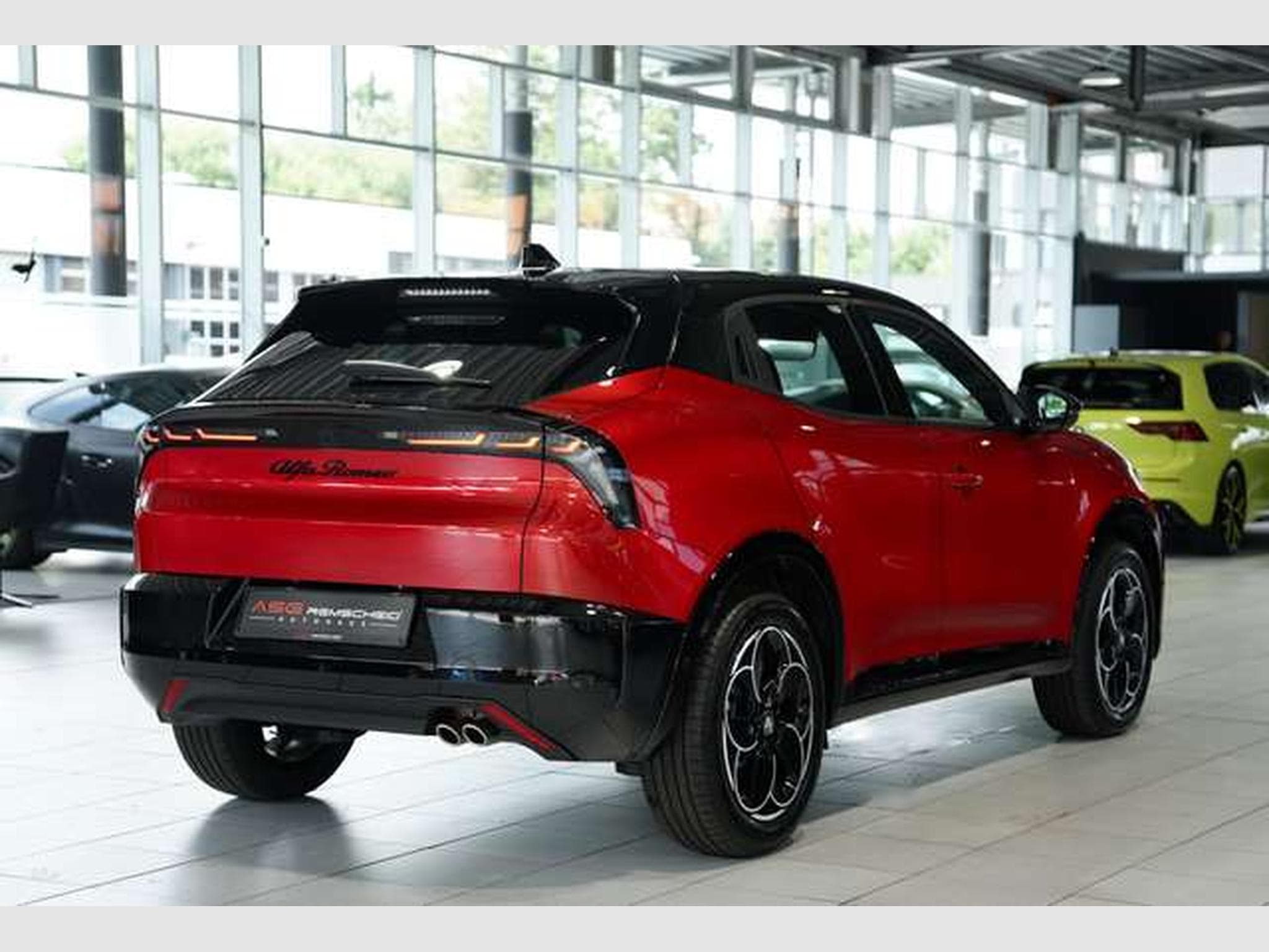 Alfa-Romeo Junior Ibrida 1.2 VGT 48V-Hybrid *1.Hand *MwSt (2025) - Photo 9